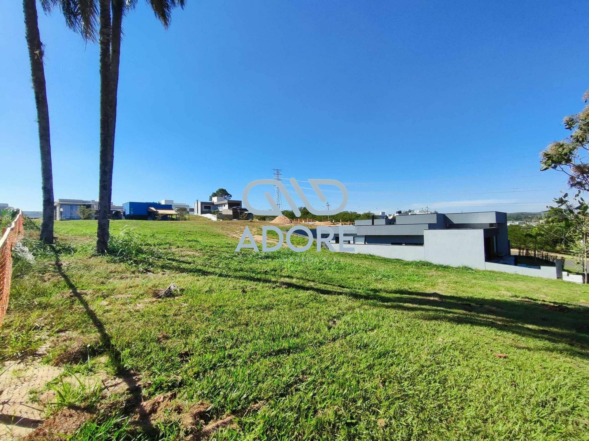 Terreno à venda no Condomínio Villas do Golfe: 