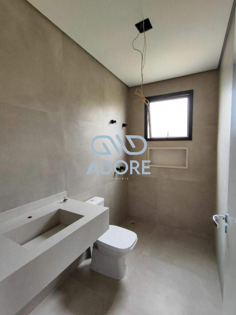Casa de Condomínio à venda no Condomínio Villas do Golfe: 
