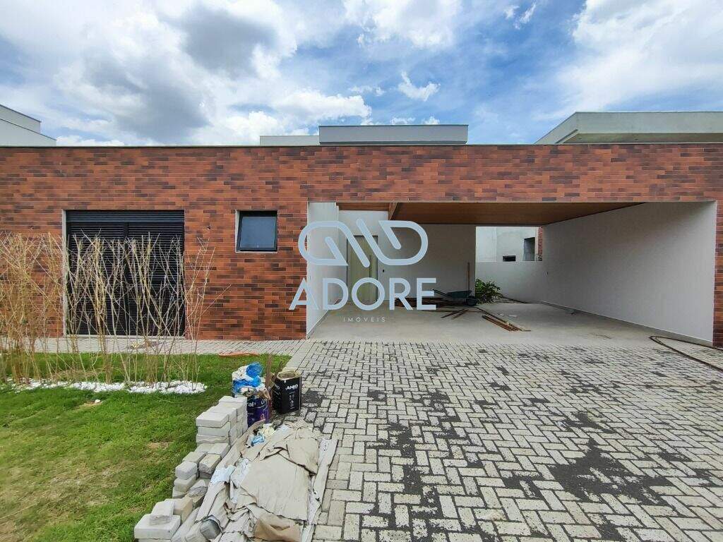 Casa de Condomínio à venda no Condomínio Villas do Golfe: 