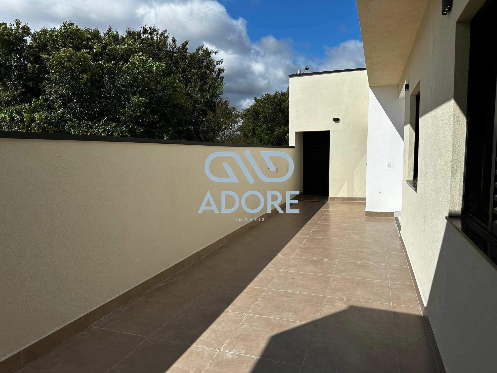 Casa de Condomínio à venda no Condomínio Village Moutonnée: 