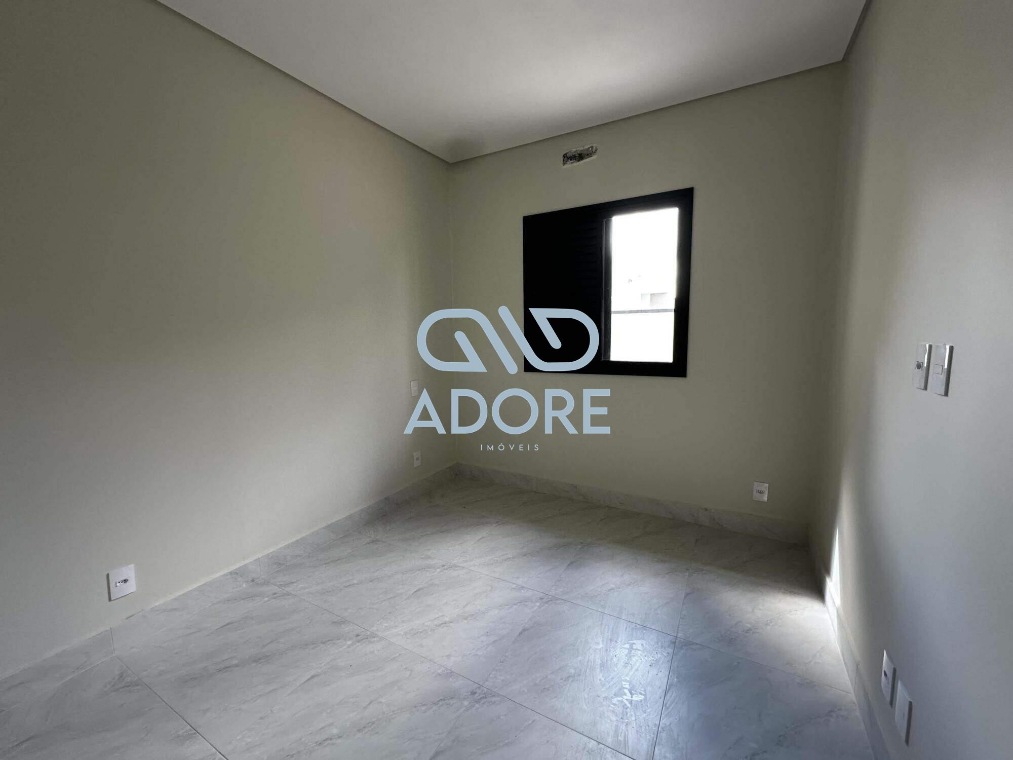 Casa de Condomínio à venda no Condomínio Village Moutonnée: 