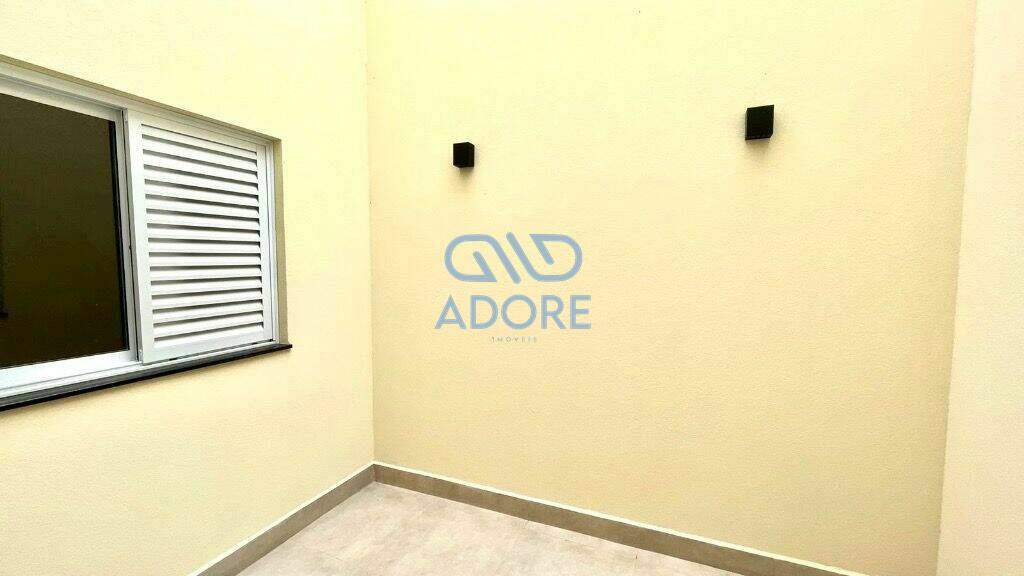 Casa de Condomínio à venda no Condomínio Village Moutonnée: 