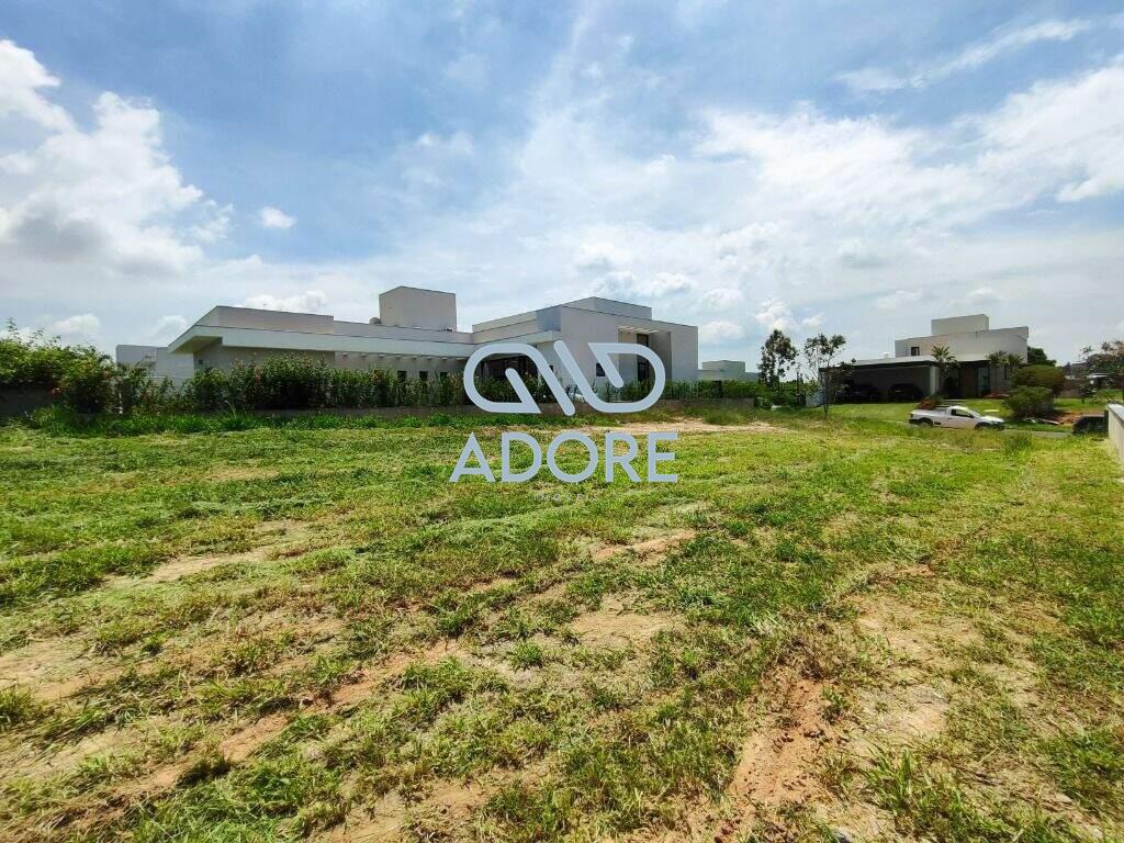 Terreno à venda no Condomínio Villas do Golfe: 