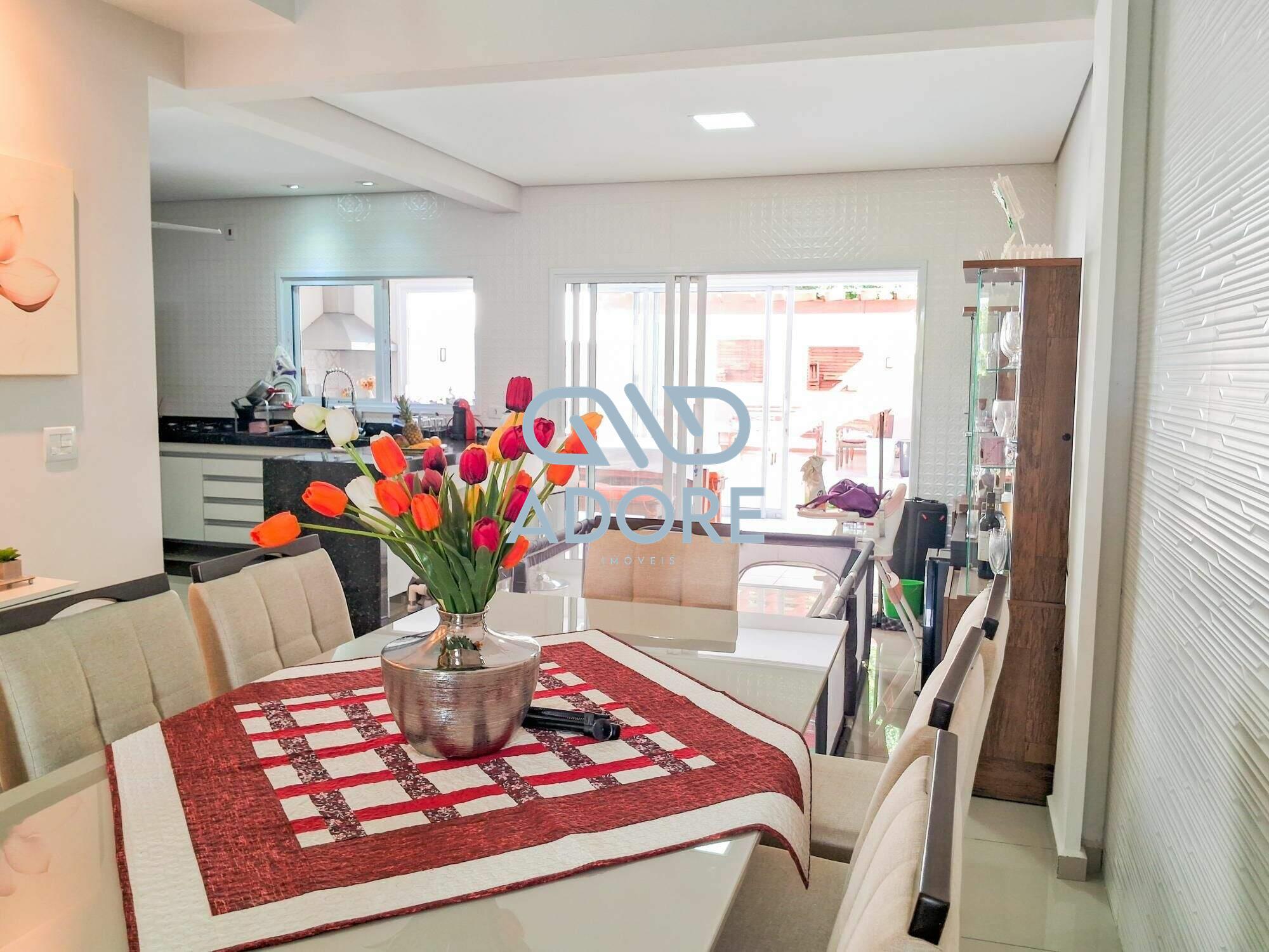 Casa de Condomínio à venda no Condomínio Village Moutonnée: 