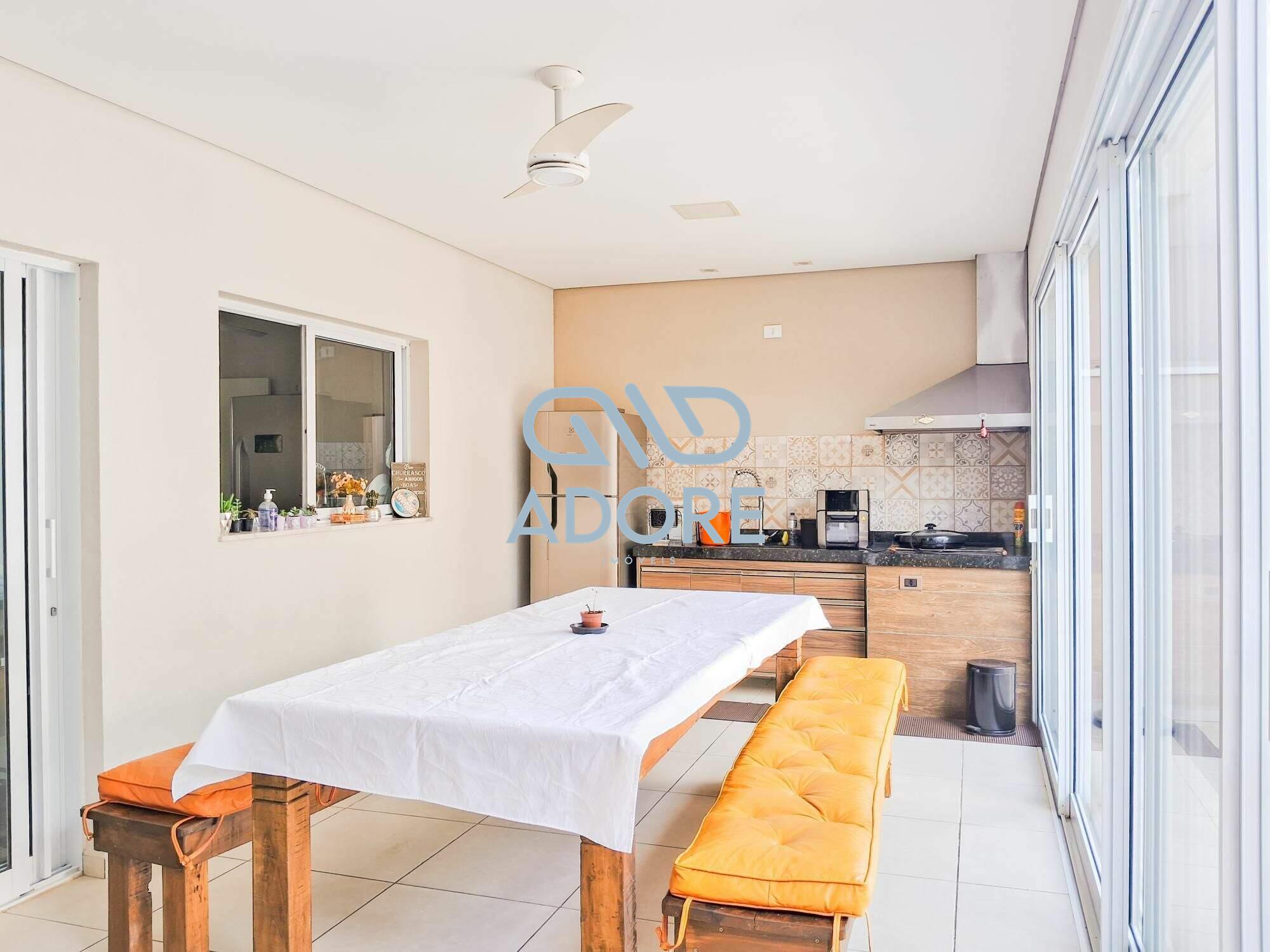 Casa de Condomínio à venda no Condomínio Village Moutonnée: 