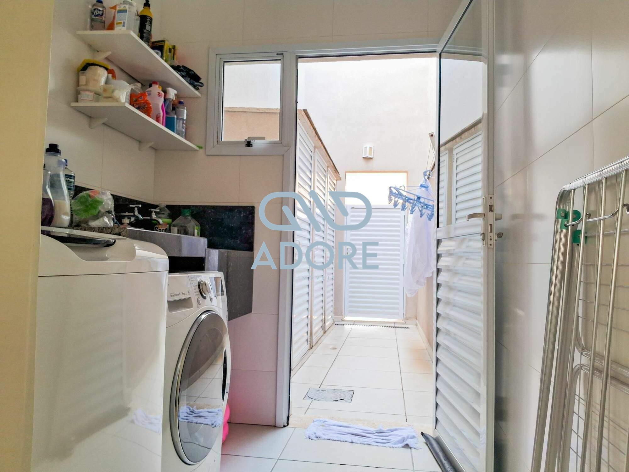 Casa de Condomínio à venda no Condomínio Village Moutonnée: 