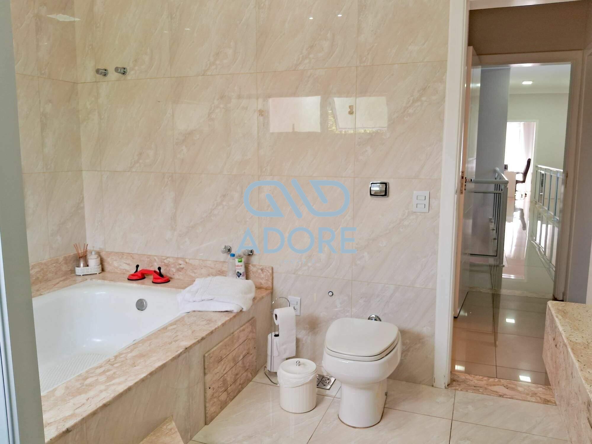 Casa de Condomínio à venda no Condomínio Village Moutonnée: 