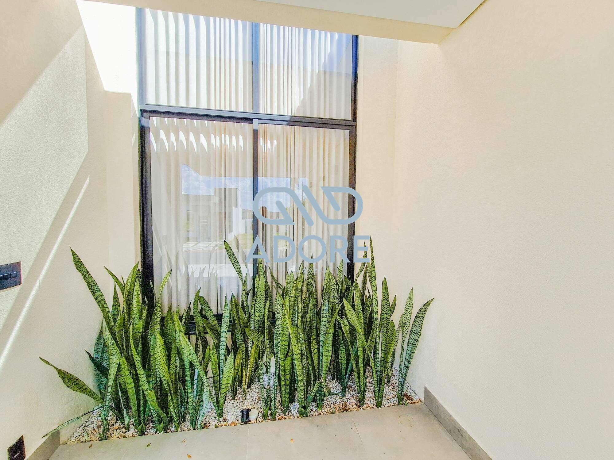 Casa de Condomínio à venda no Condomínio Village Moutonnée: 