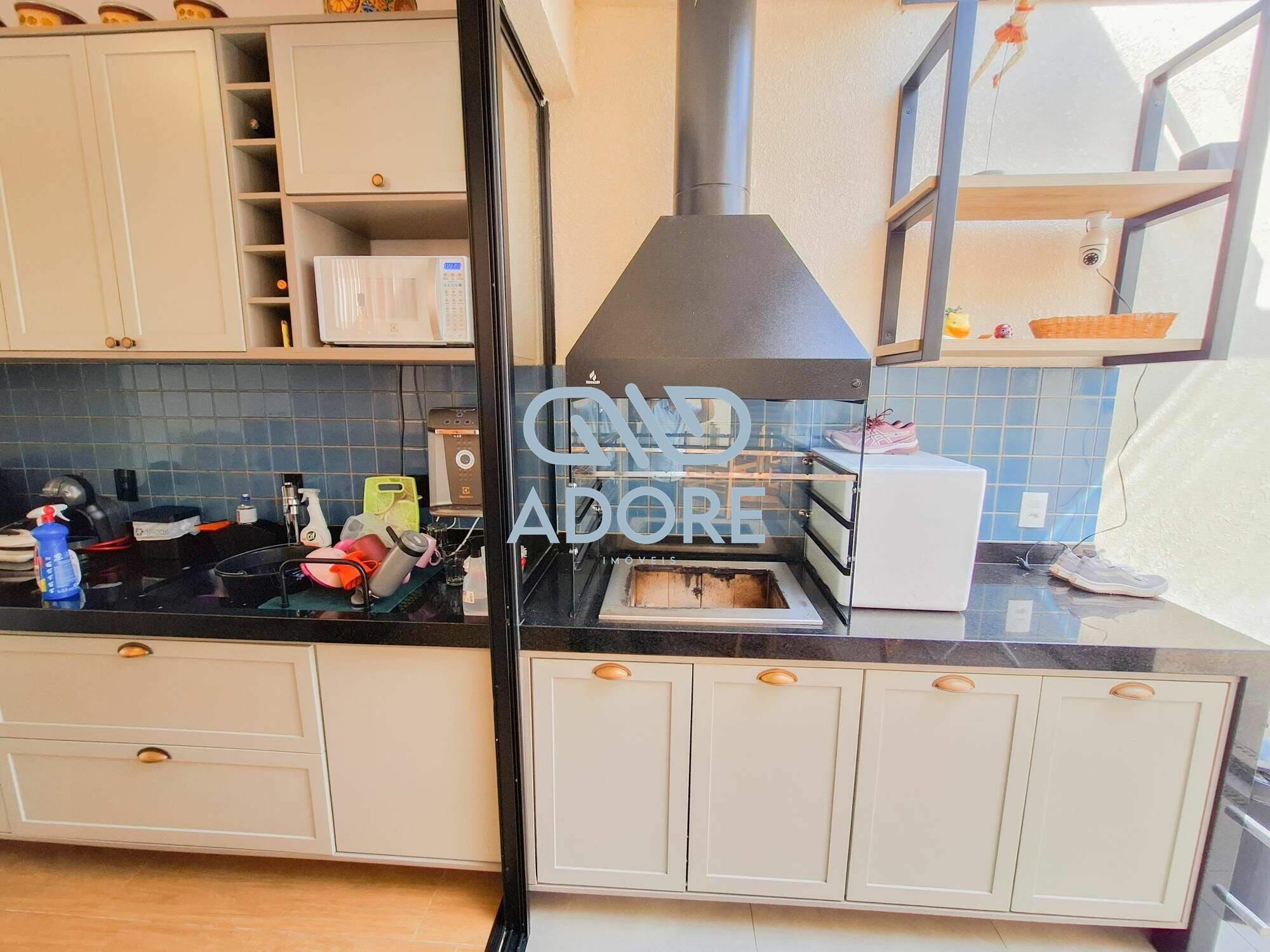 Casa de Condomínio à venda no Condomínio Village Moutonnée: 