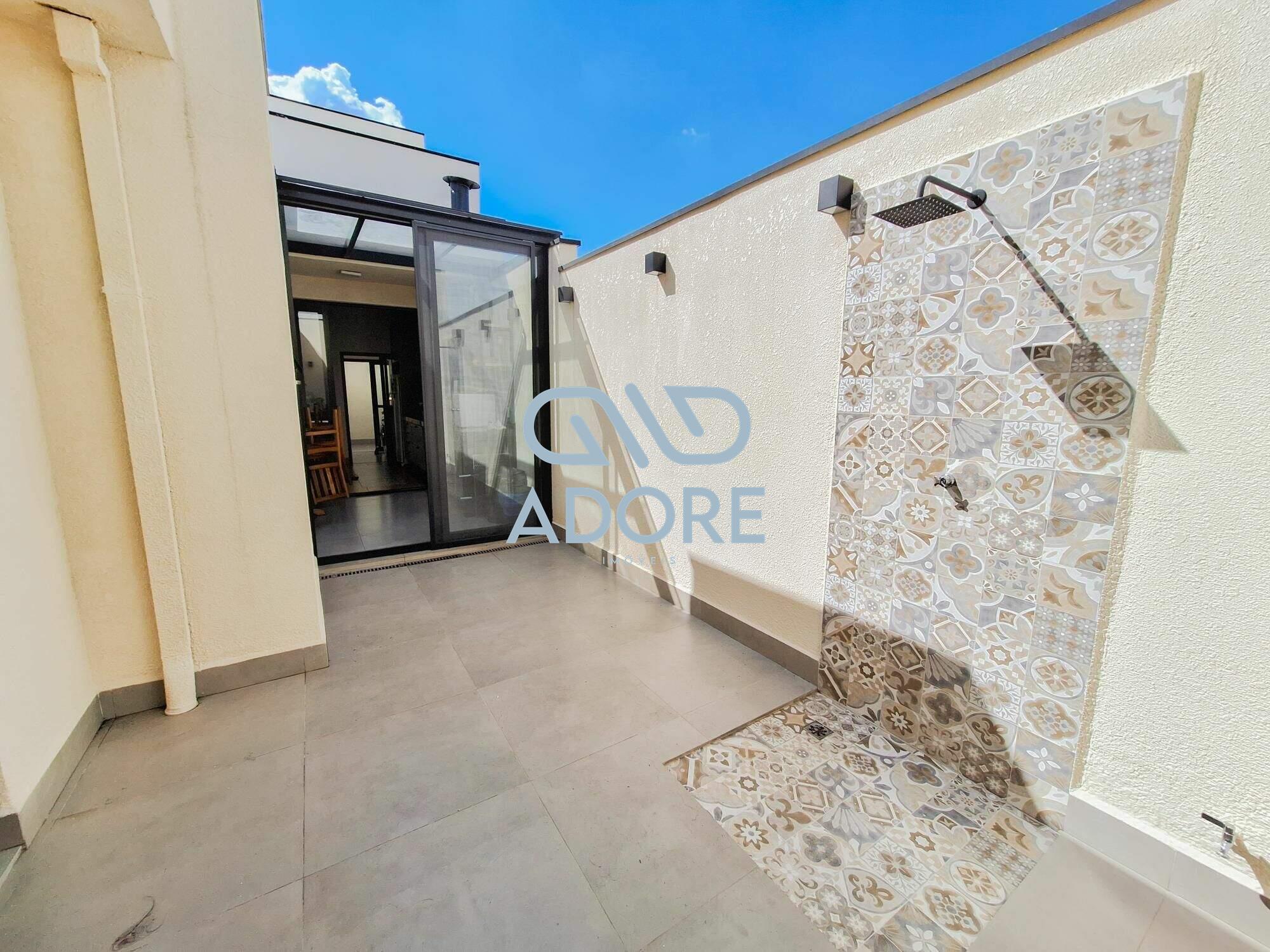 Casa de Condomínio à venda no Condomínio Village Moutonnée: 