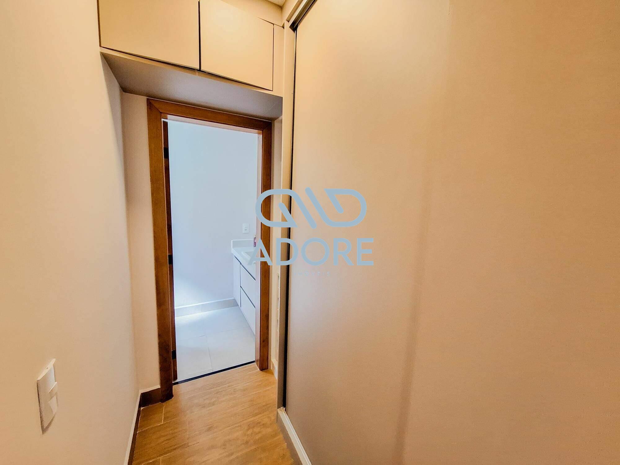 Casa de Condomínio à venda no Condomínio Village Moutonnée: 