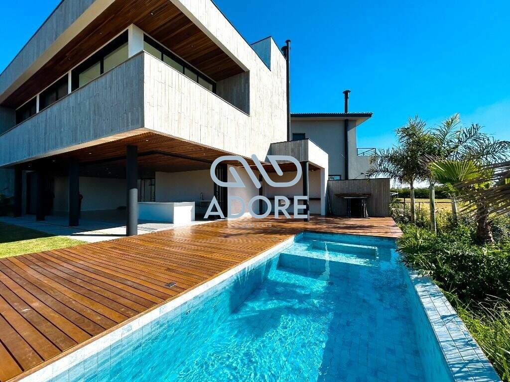 Casa de Condomínio à venda no Condomínio Villas do Golfe: 