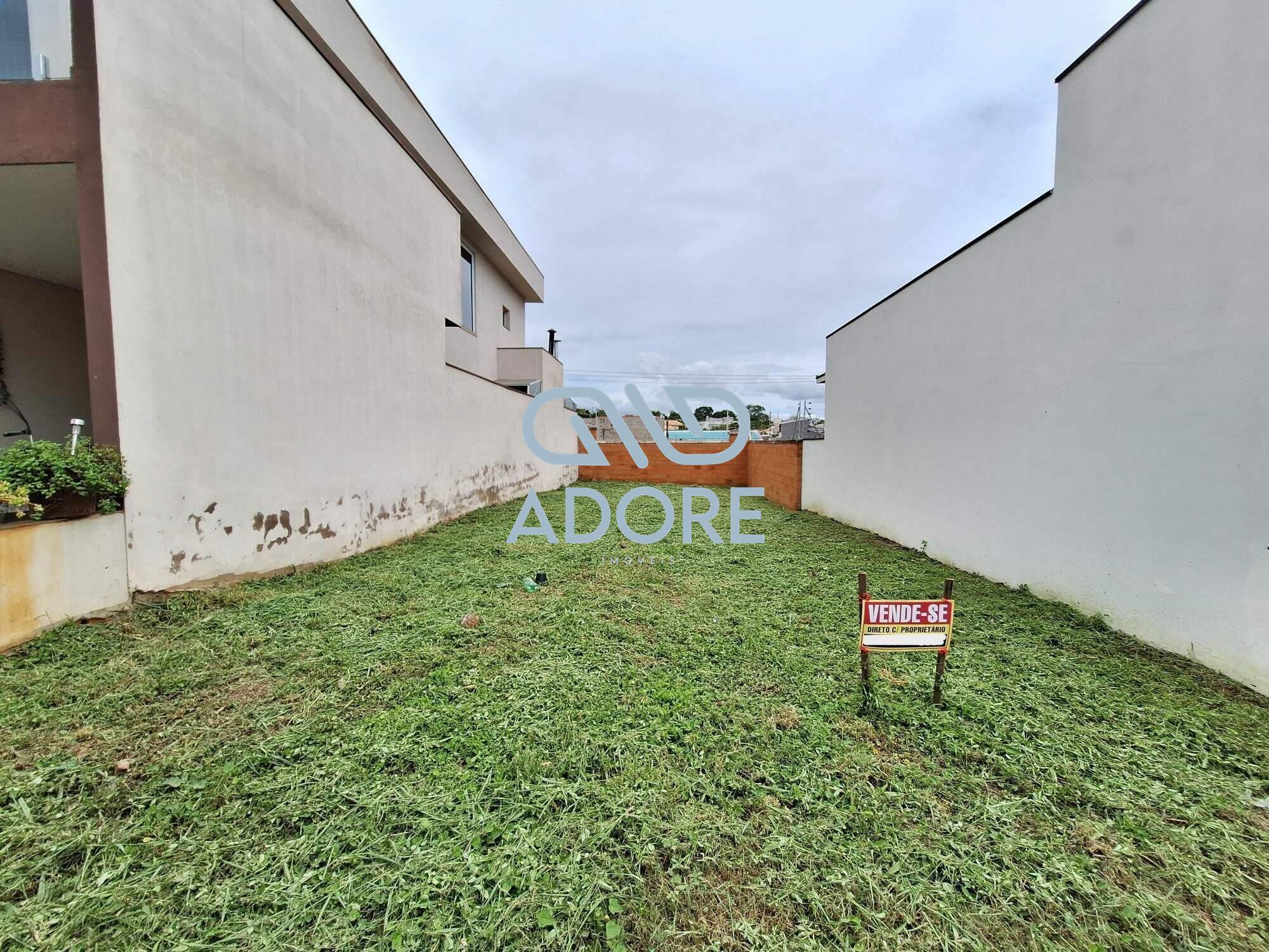 Terreno à venda no Condomínio Village Moutonnée: 