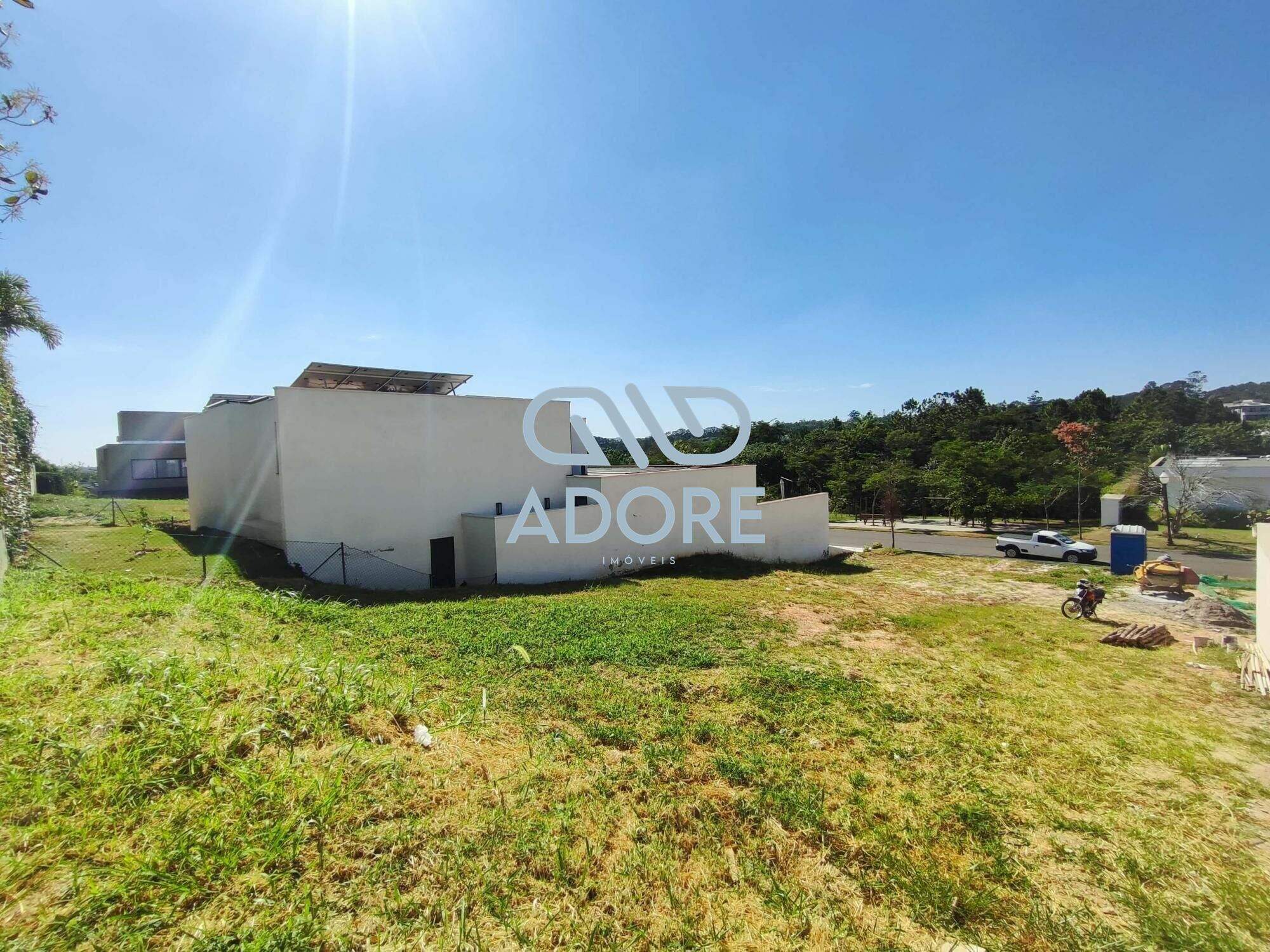 Terreno à venda no Condomínio Villas do Golfe: 