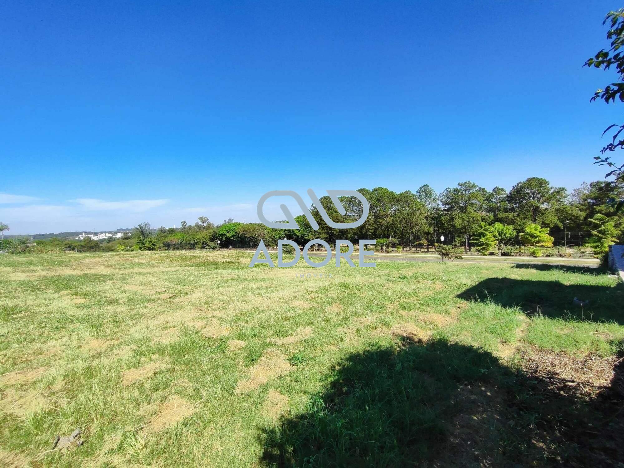 Terreno à venda no Condomínio Villas do Golfe: 