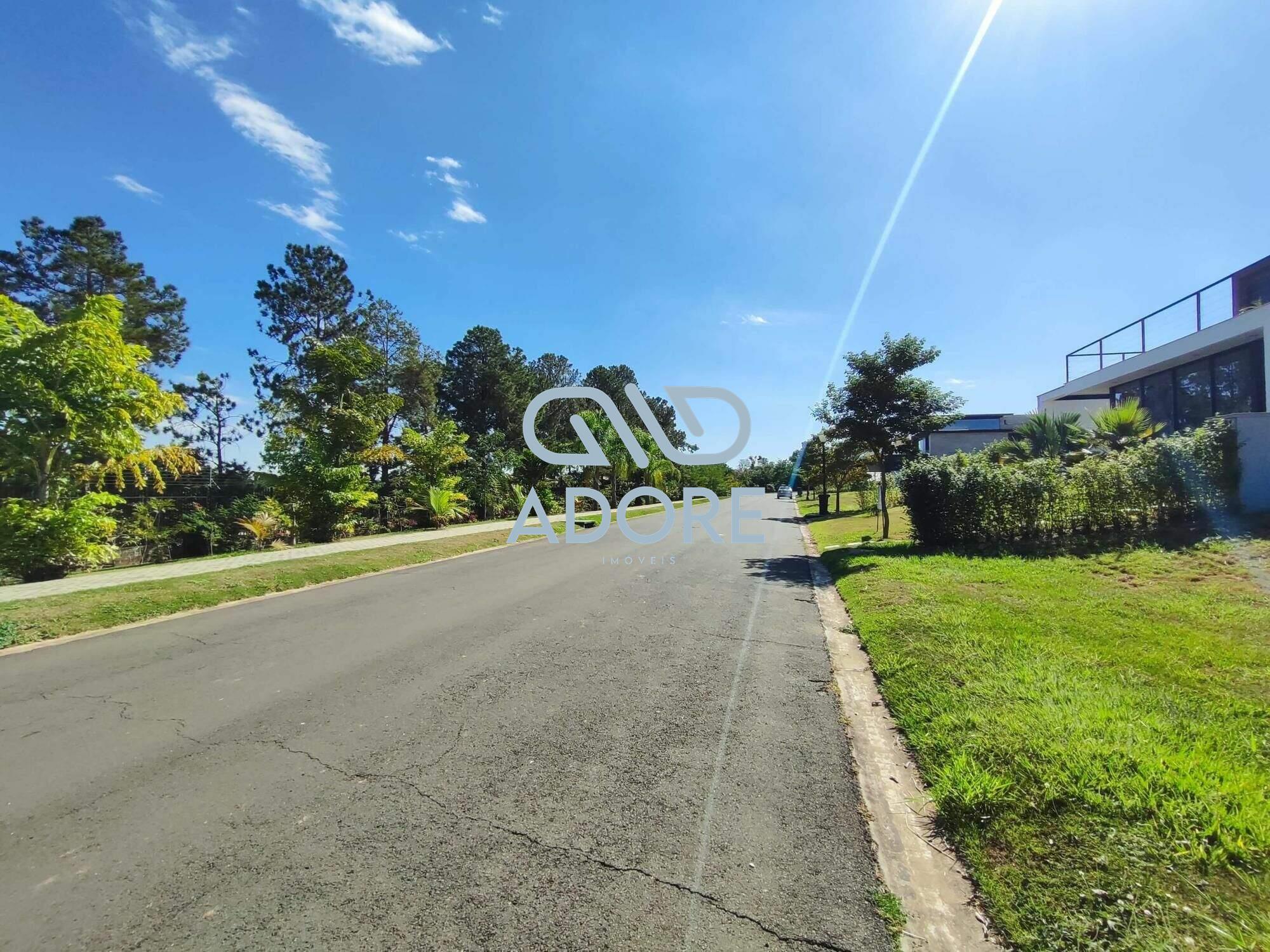 Terreno à venda no Condomínio Villas do Golfe: 