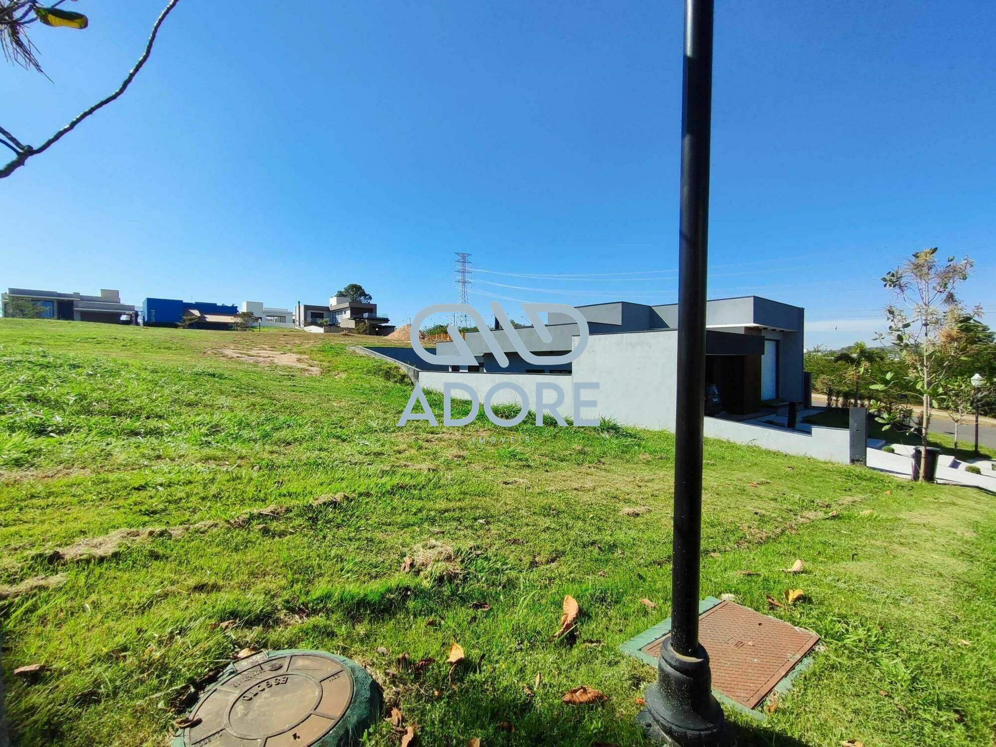 Terreno à venda no Condomínio Villas do Golfe: 