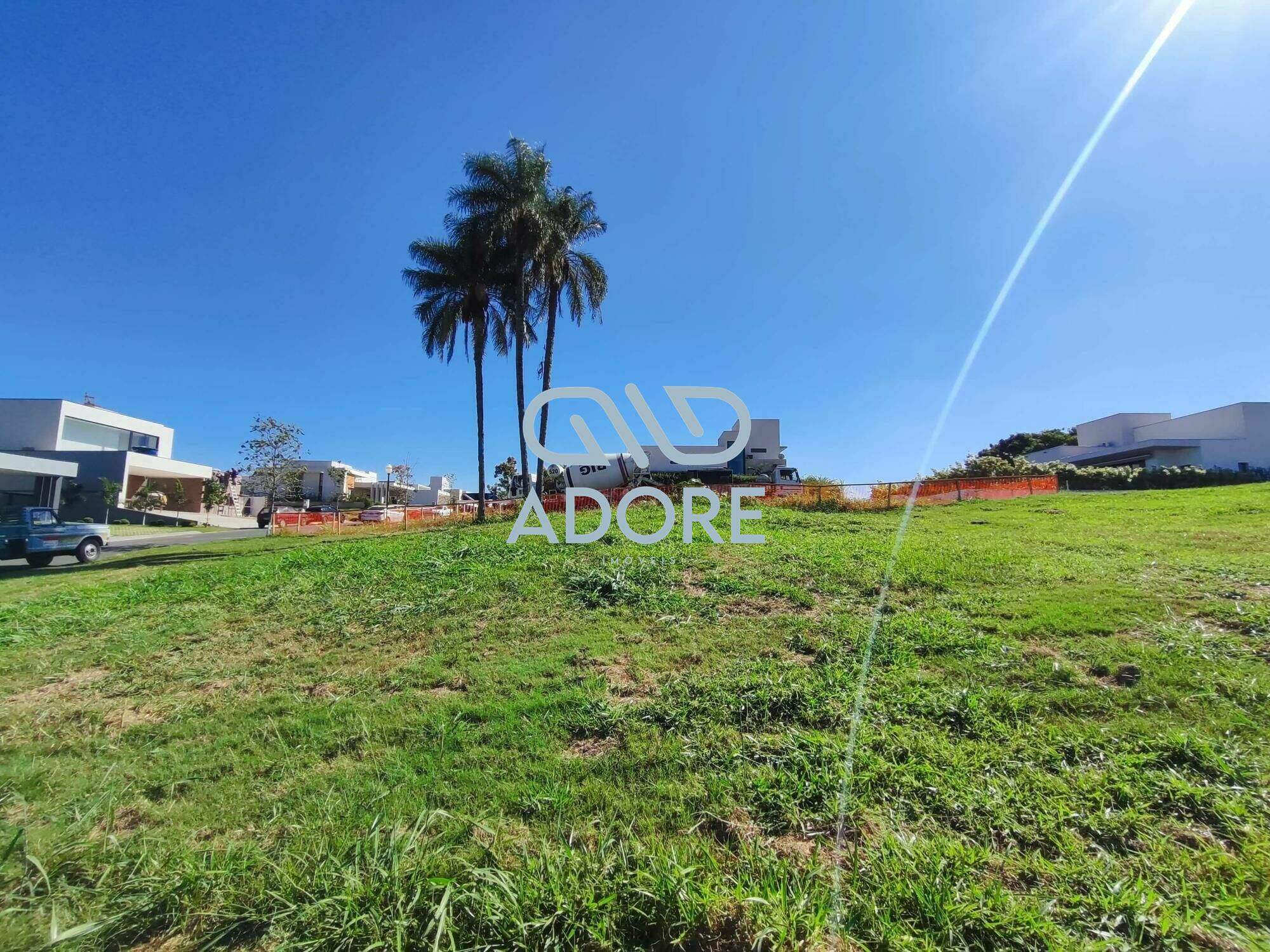 Terreno à venda no Condomínio Villas do Golfe: 