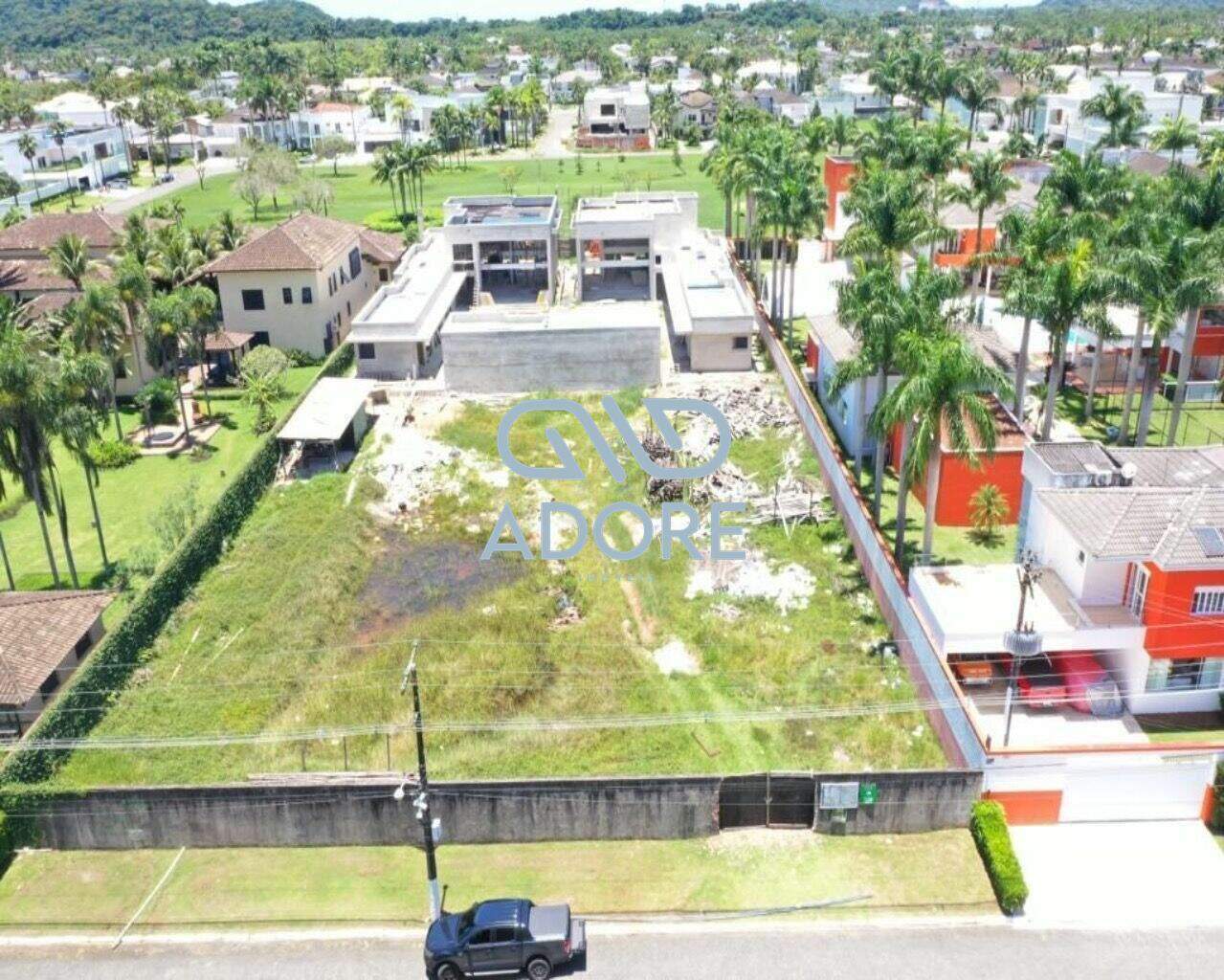 Terreno à venda no Condominio Jardim Guarujá: 