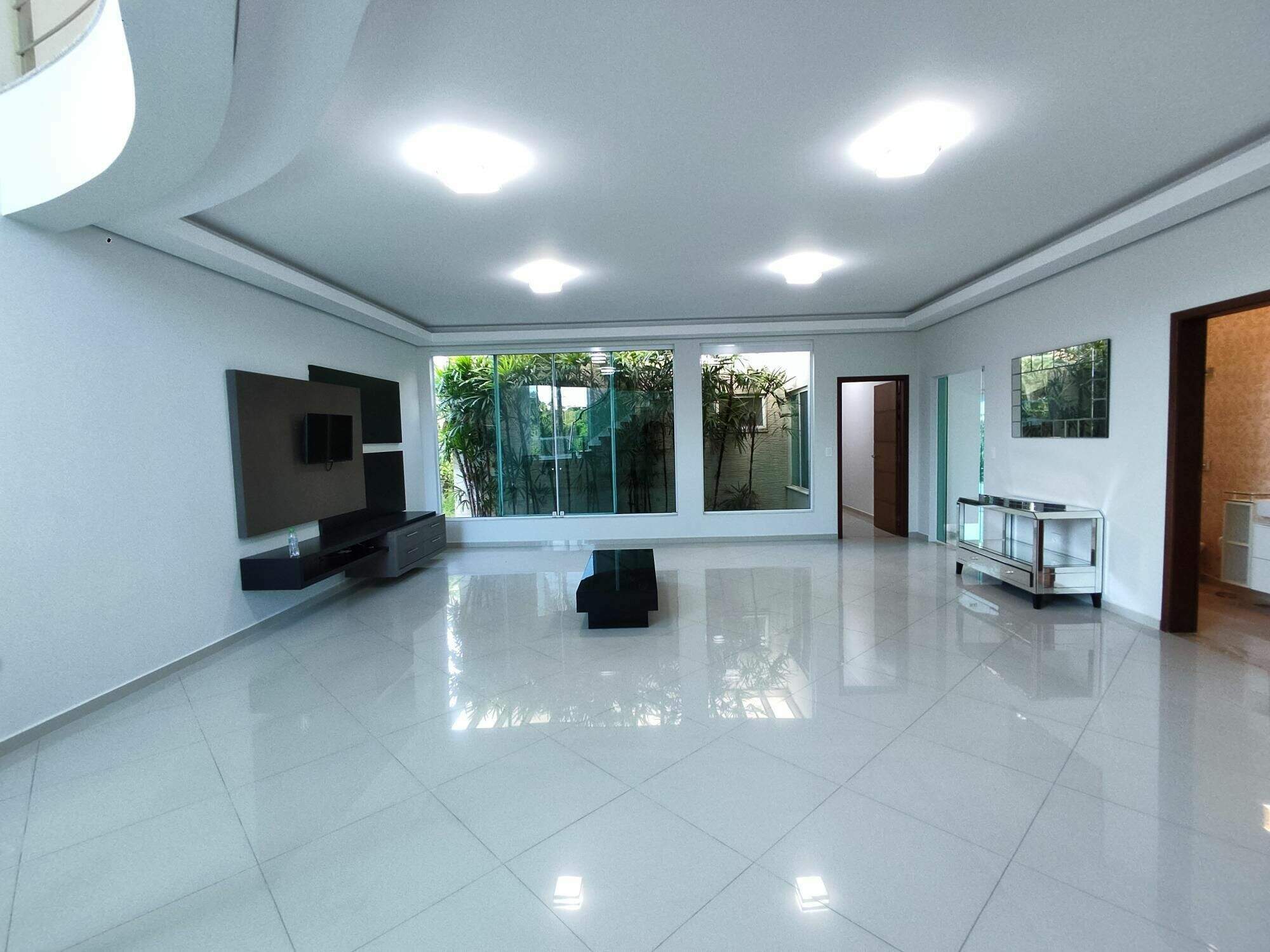 Casa de Condomínio para aluguel no Condomínio Palmeiras Imperiais: 