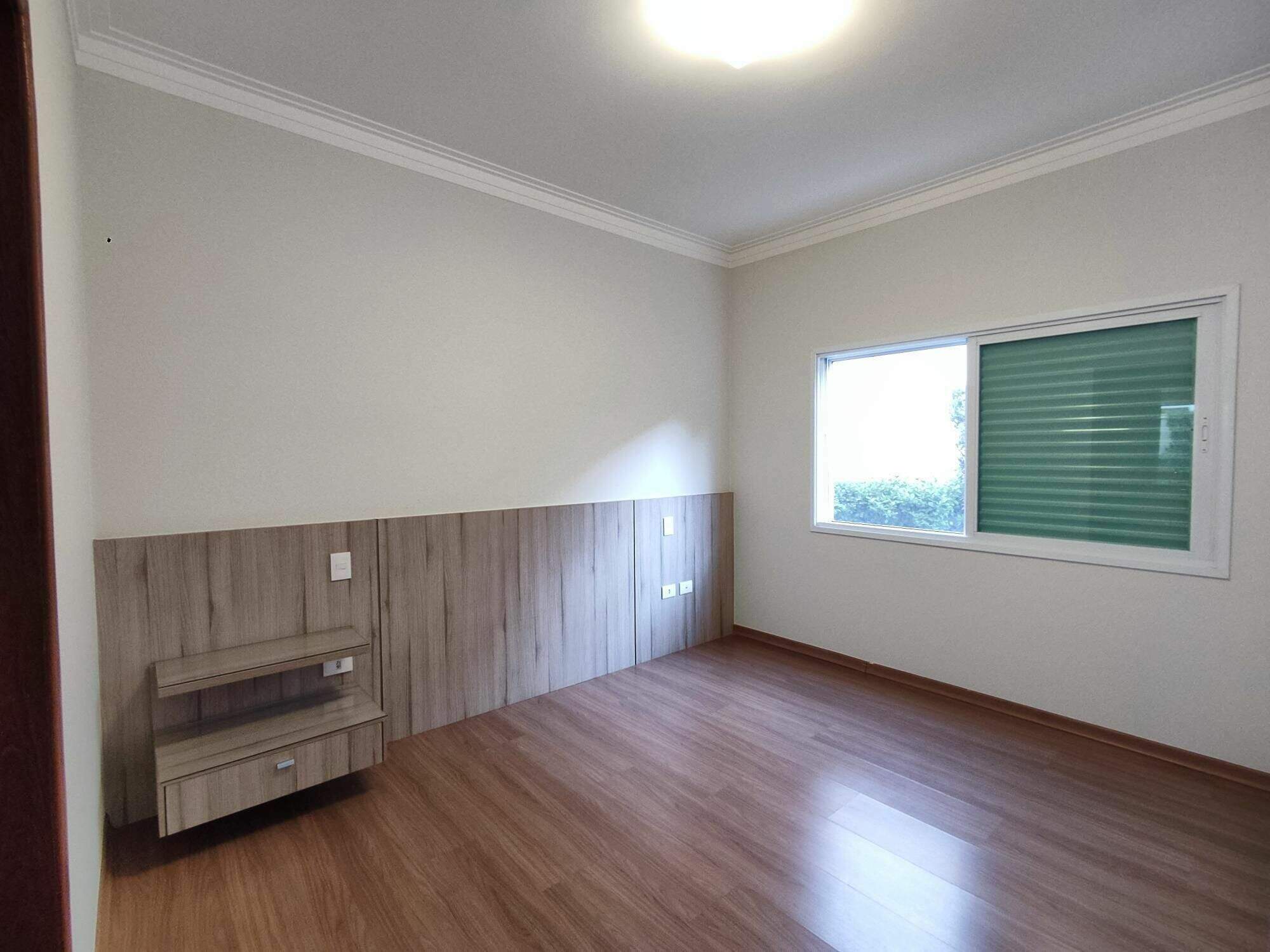Casa de Condomínio para aluguel no Condomínio Palmeiras Imperiais: 
