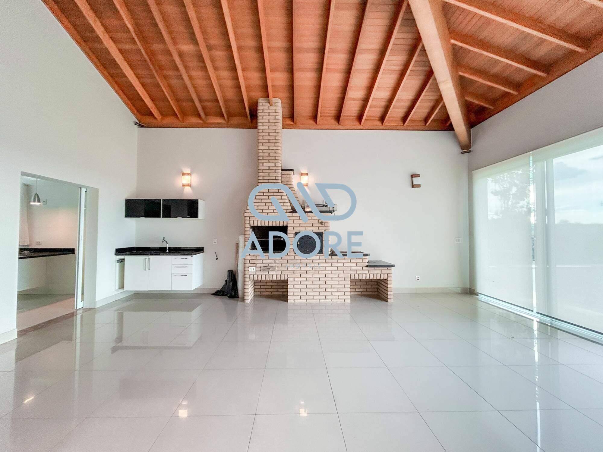 Casa de Condomínio para aluguel no Condomínio Palmeiras Imperiais: 