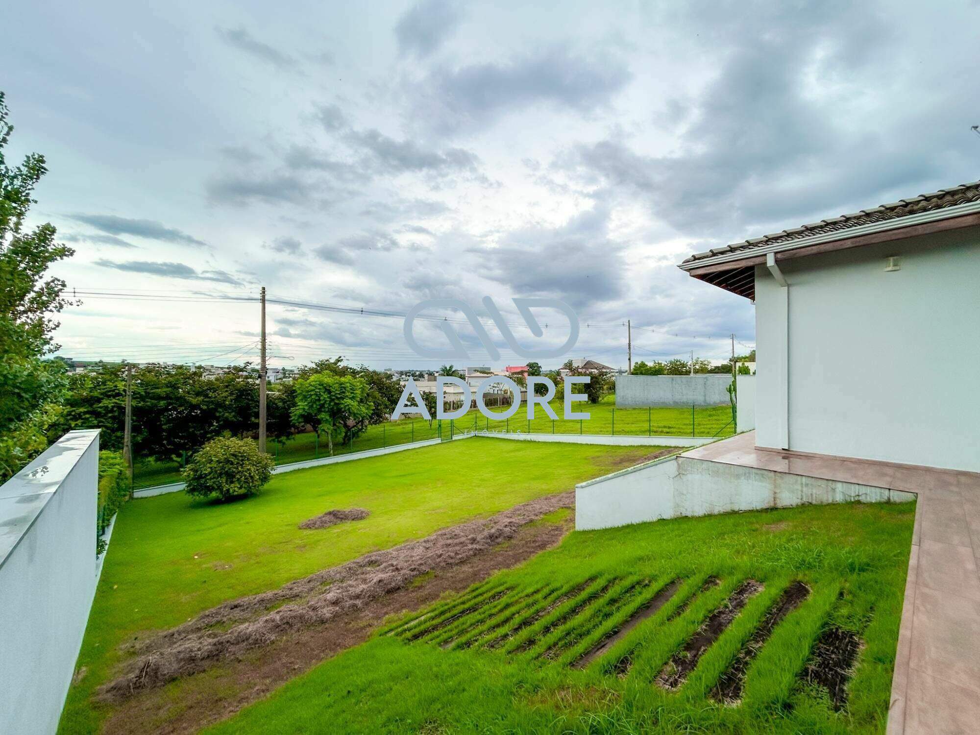 Casa de Condomínio para aluguel no Condomínio Palmeiras Imperiais: 