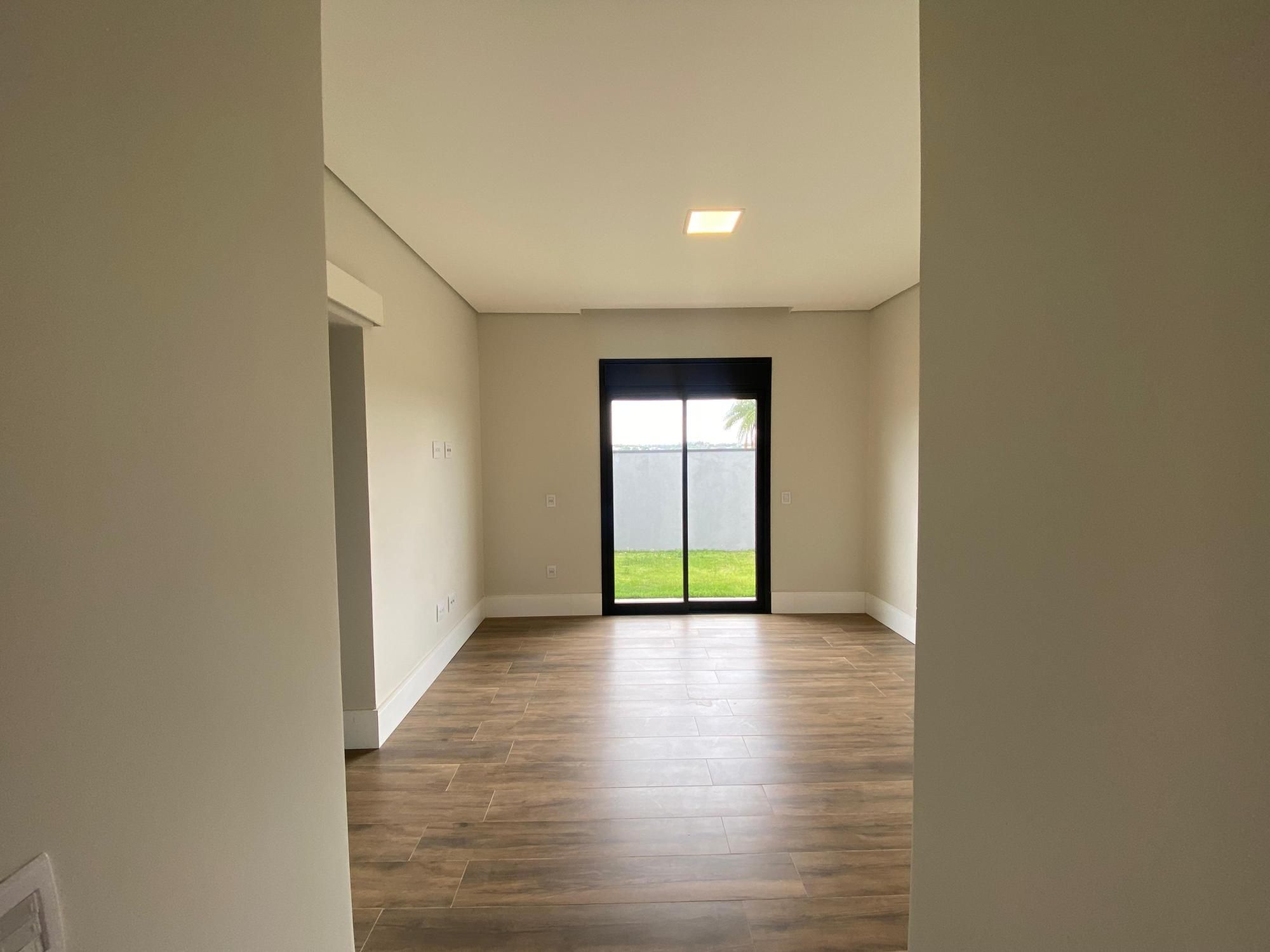 Casa de Condomínio para aluguel no Condomínio Villas do Golfe: 