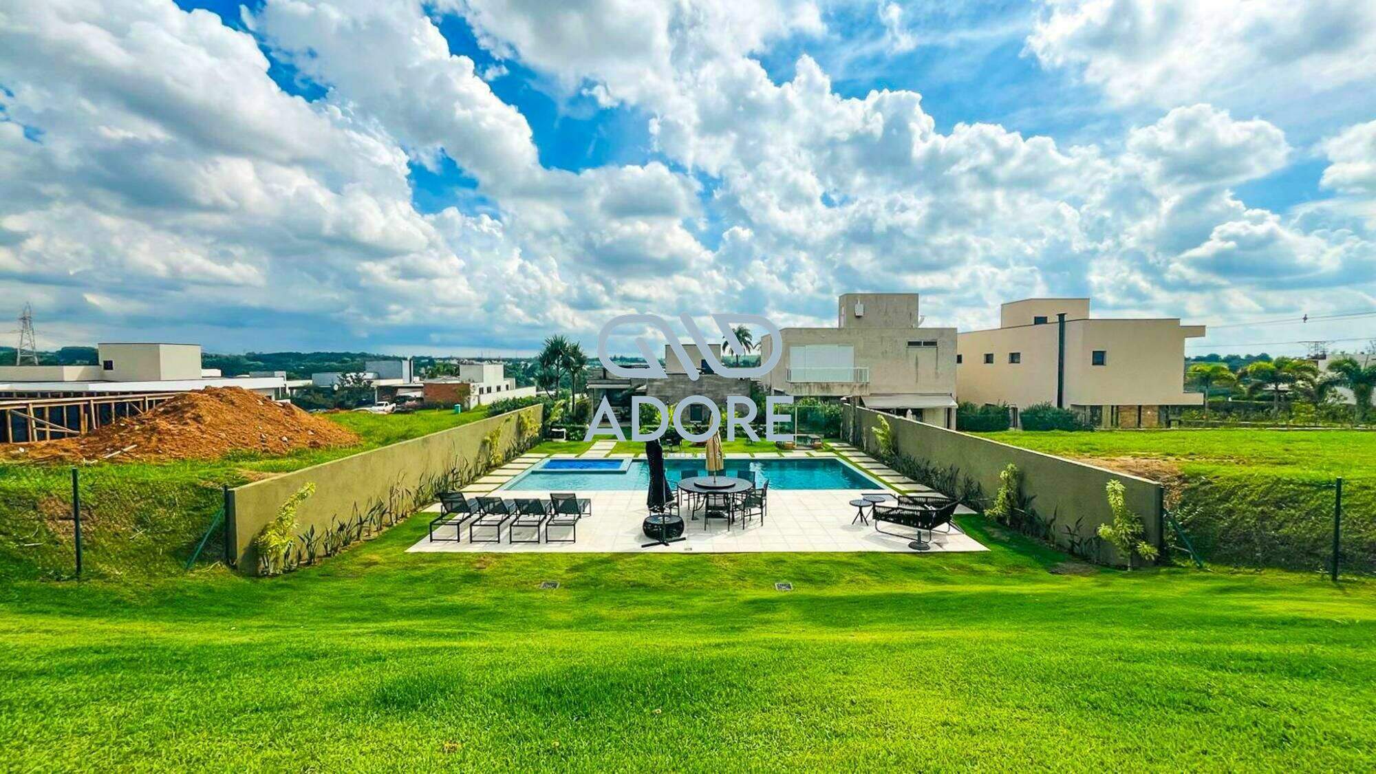 Casa de Condomínio à venda no Condomínio Villas do Golfe: 