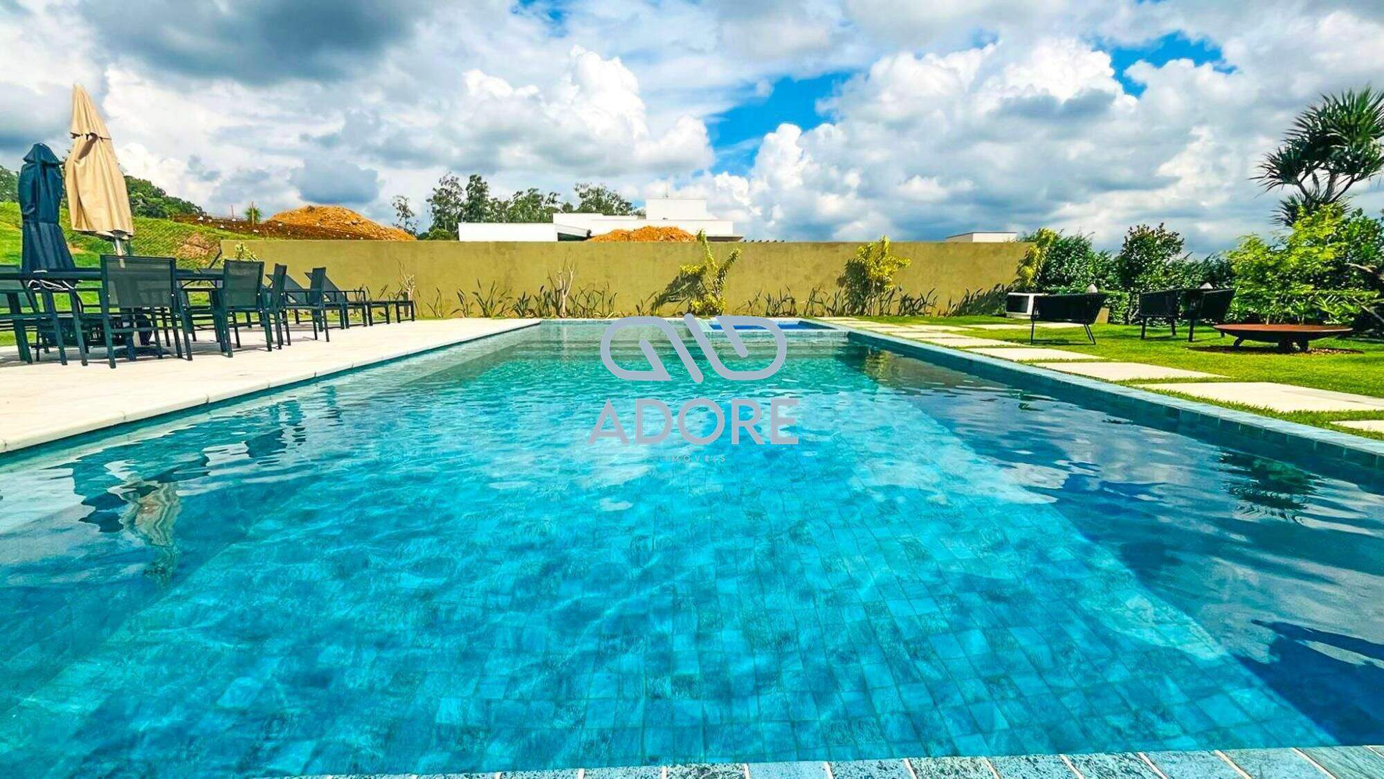 Casa de Condomínio à venda no Condomínio Villas do Golfe: 