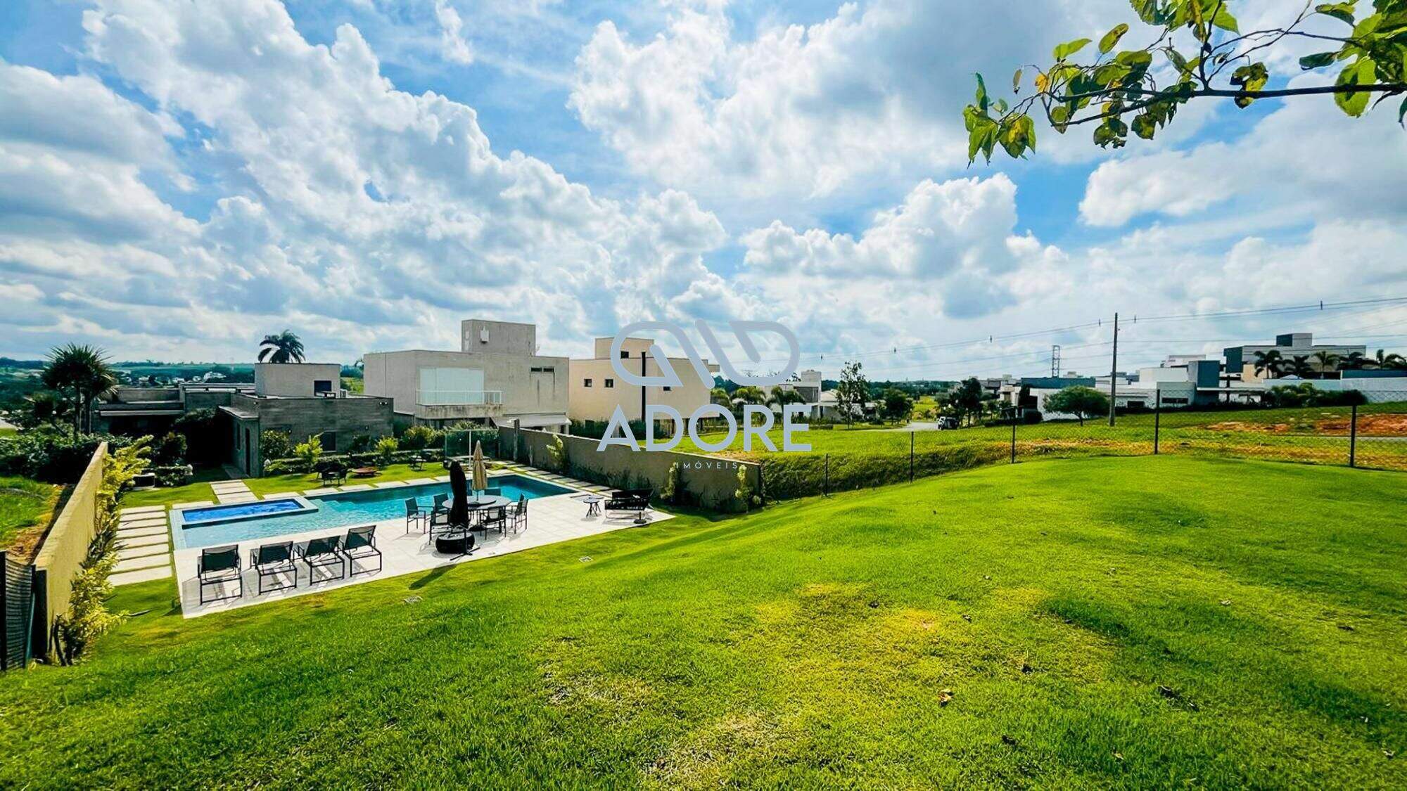 Casa de Condomínio à venda no Condomínio Villas do Golfe: 