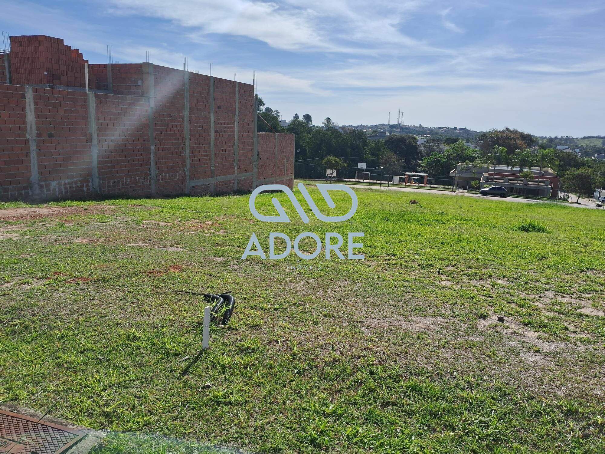 Terreno à venda no Residencial Vila dos Manacás: 