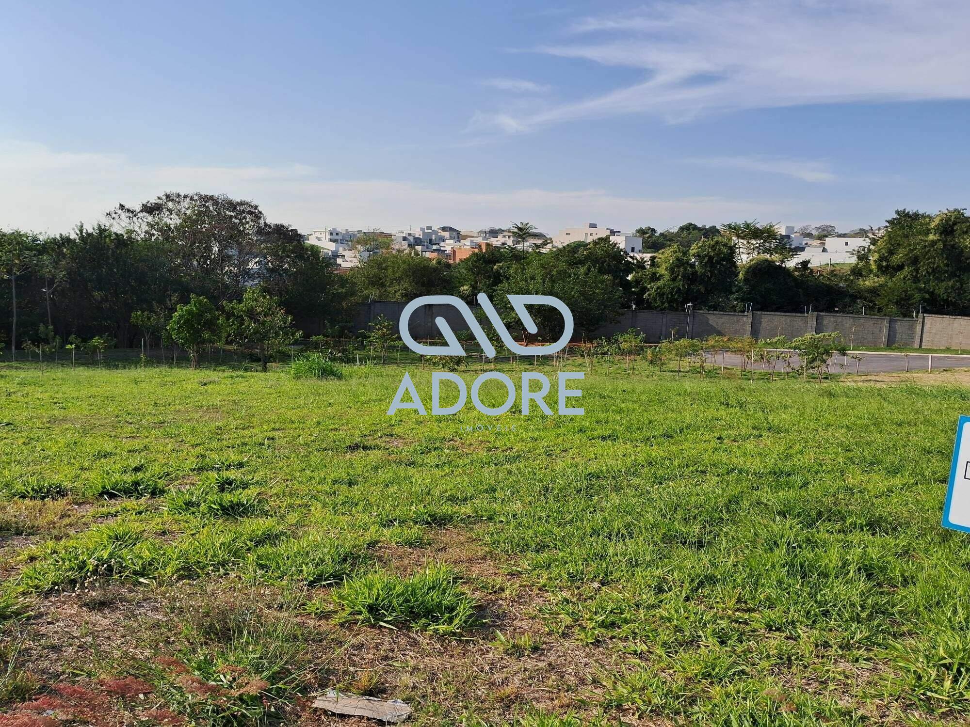 Terreno à venda no Residencial Vila dos Manacás: 