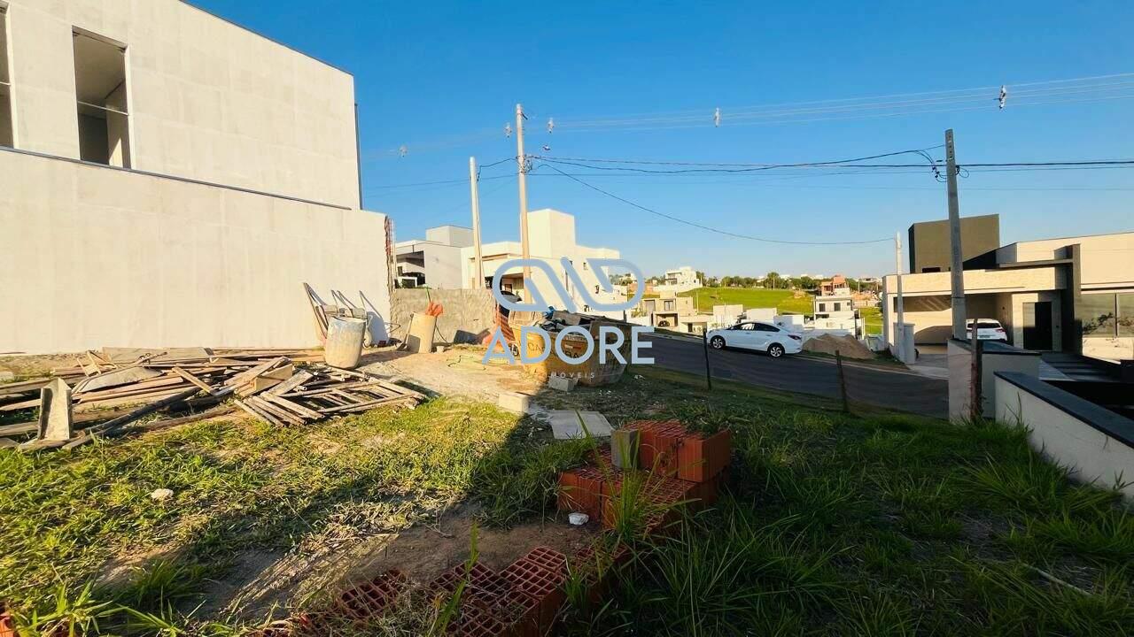 Terreno à venda no Condomínio Saint Paul: 