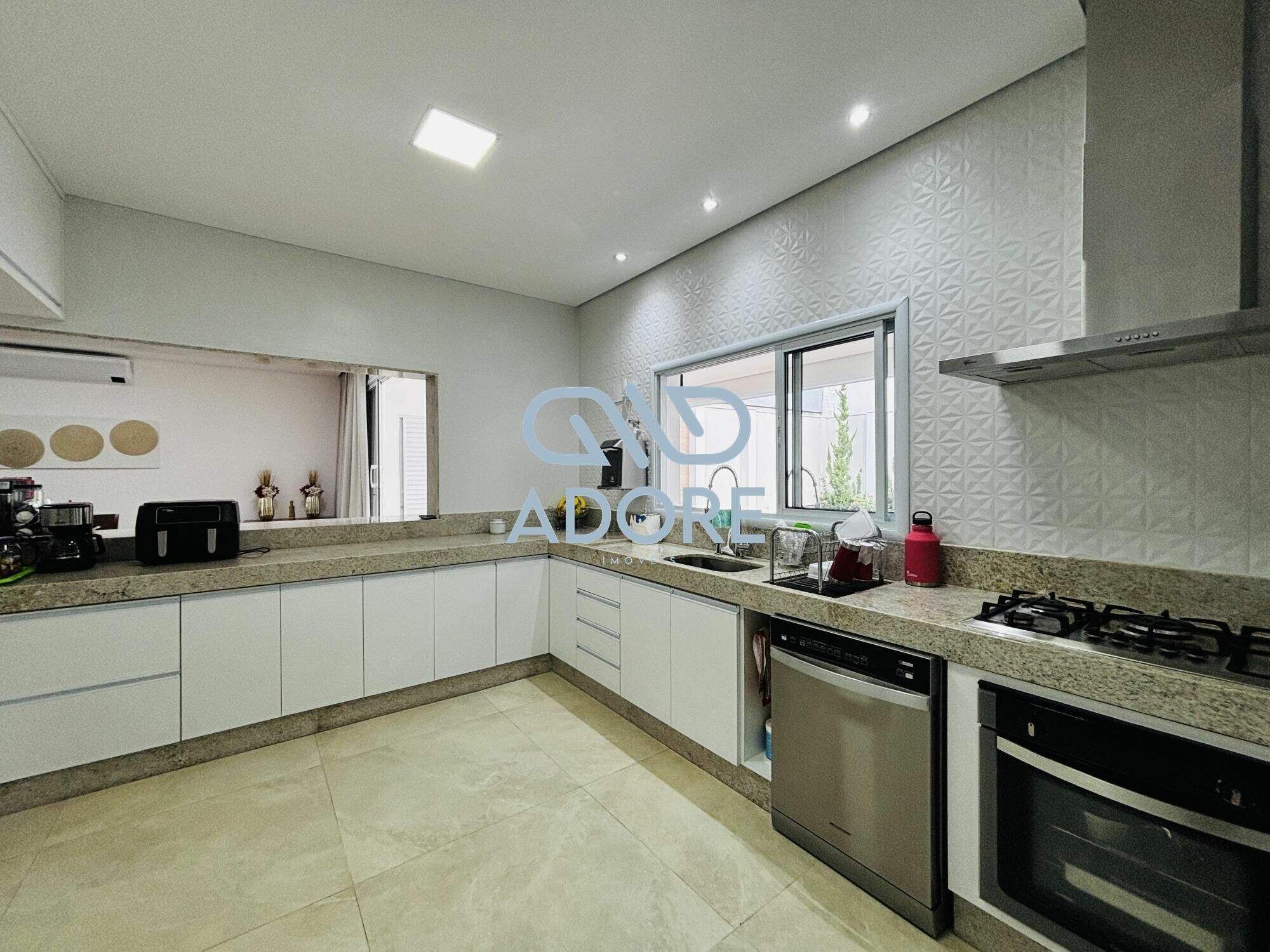 Casa de Condomínio à venda no Condomínio Saint Paul: 