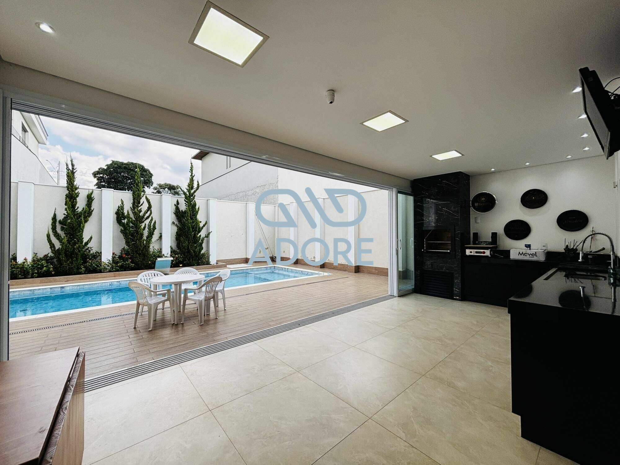 Casa de Condomínio à venda no Condomínio Saint Paul: 