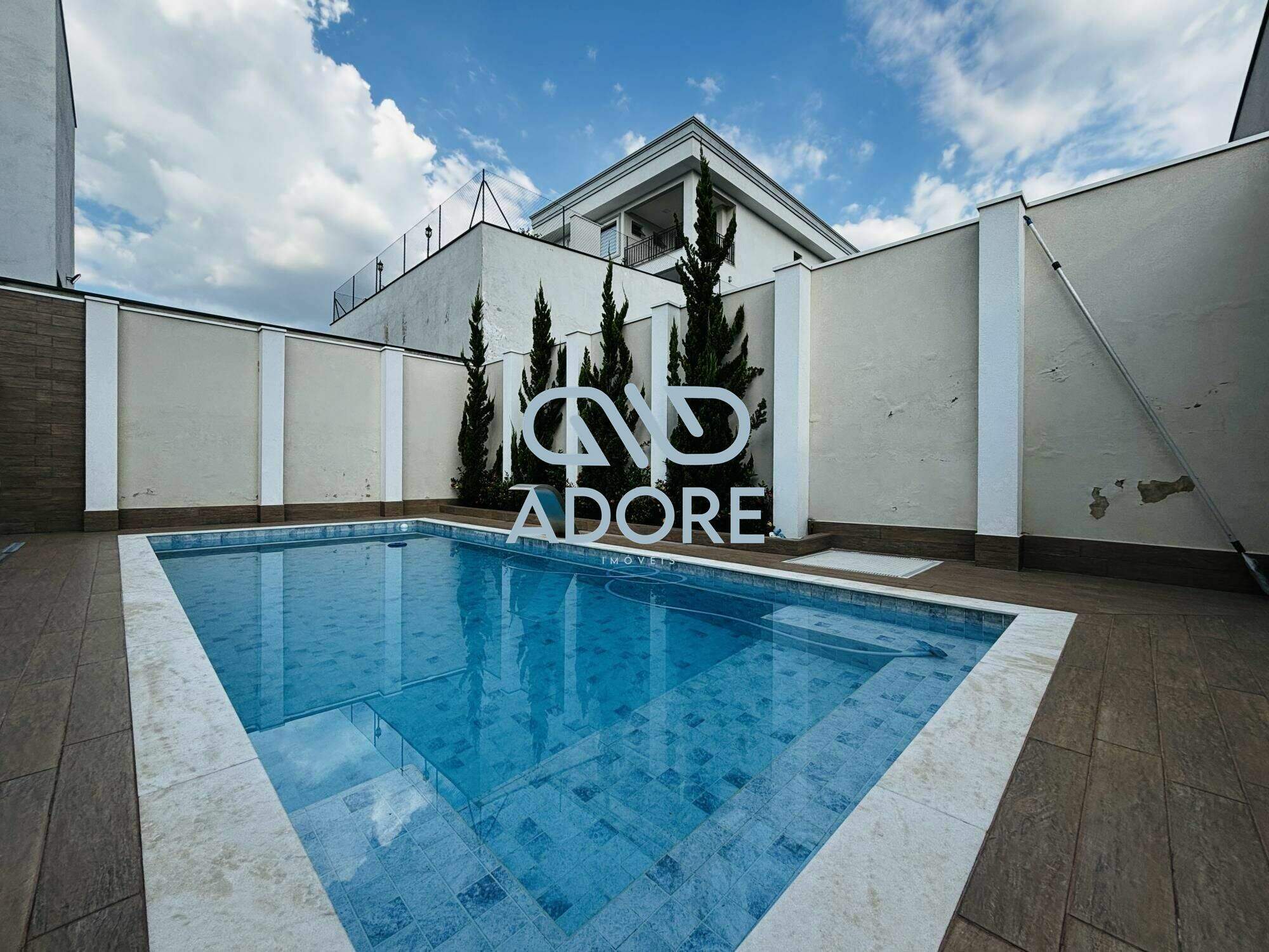 Casa de Condomínio à venda no Condomínio Saint Paul: 