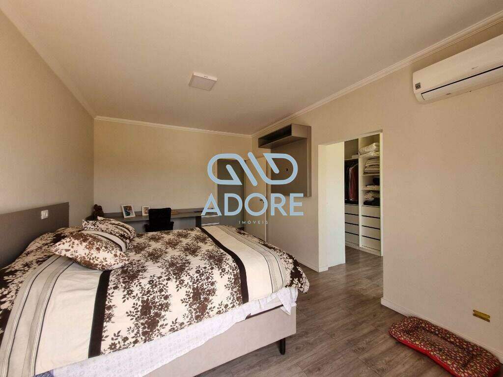 Casa de Condomínio para aluguel no Condomínio Haras Paineiras: 