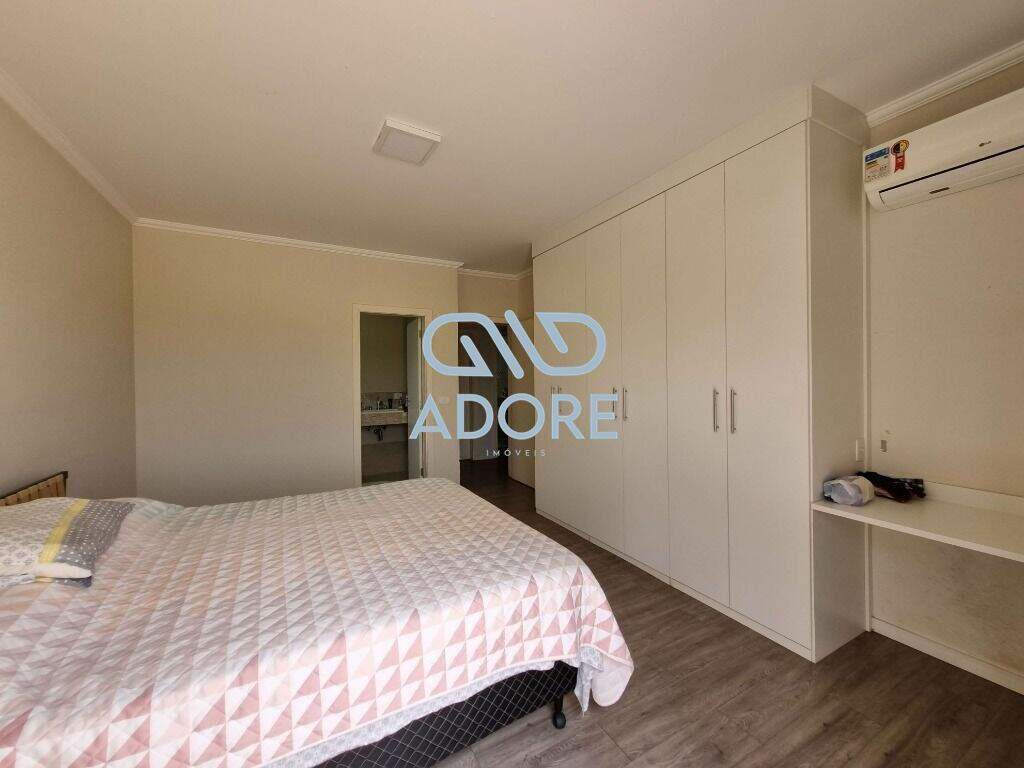 Casa de Condomínio para aluguel no Condomínio Haras Paineiras: 