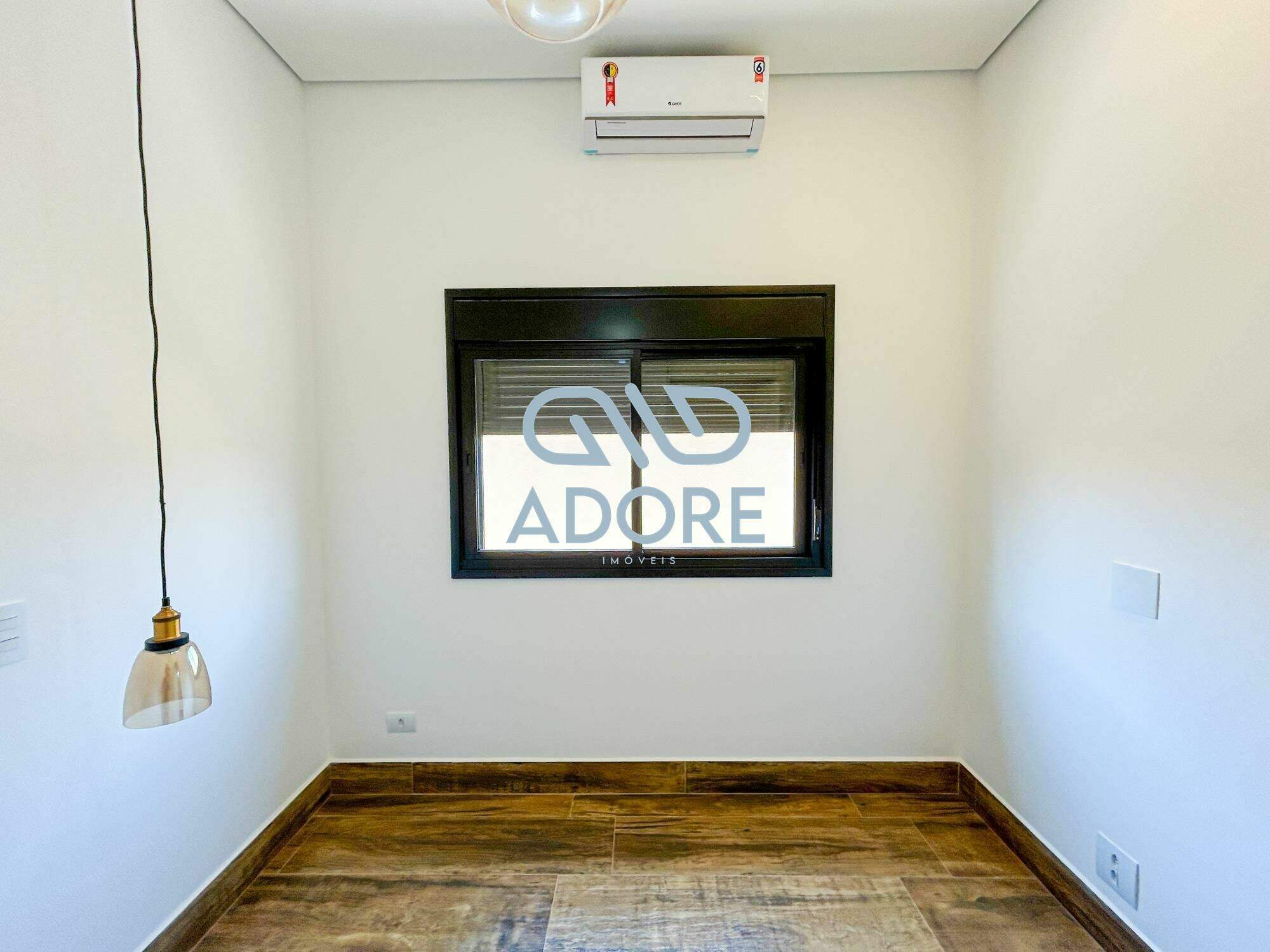 Casa de Condomínio à venda no Condomínio Saint Paul: 