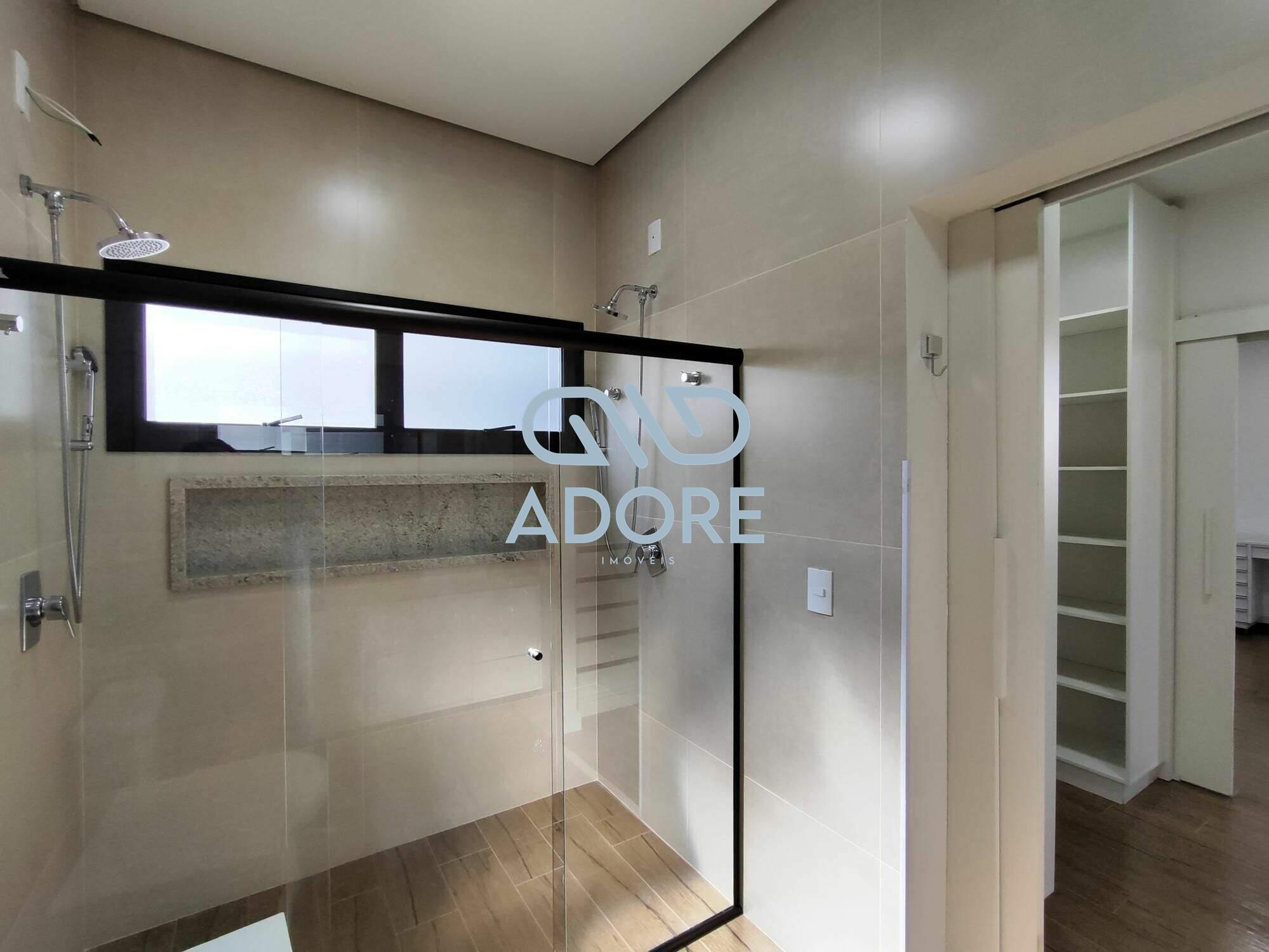 Casa de Condomínio à venda no Condomínio Saint Paul: 