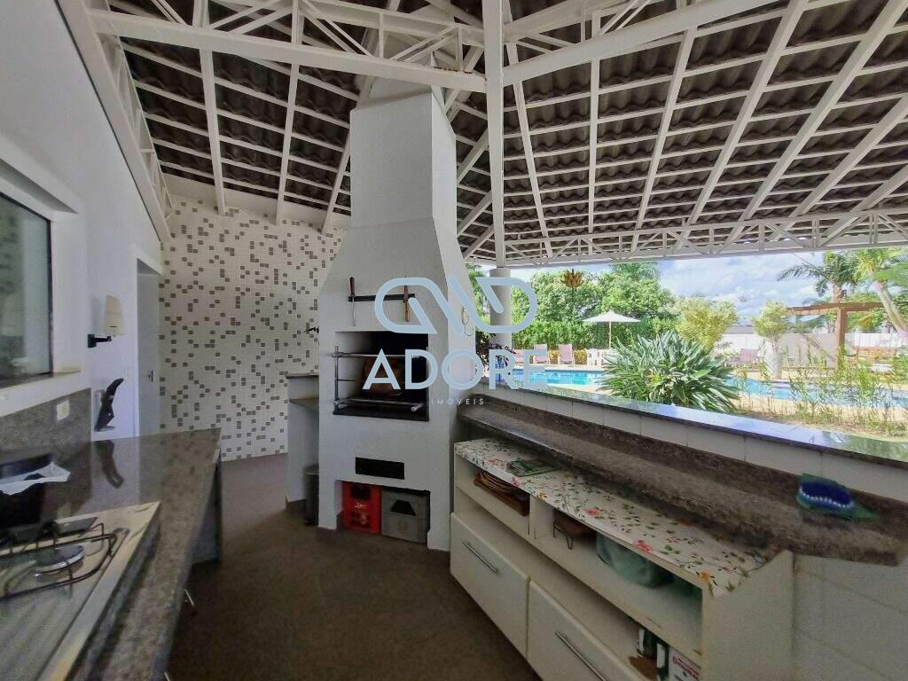 Casa de Condomínio para aluguel no Parque Village Castelo: 