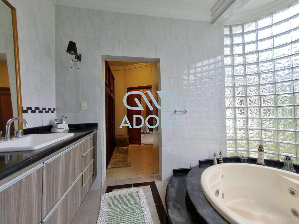 Casa de Condomínio para aluguel no Parque Village Castelo: 