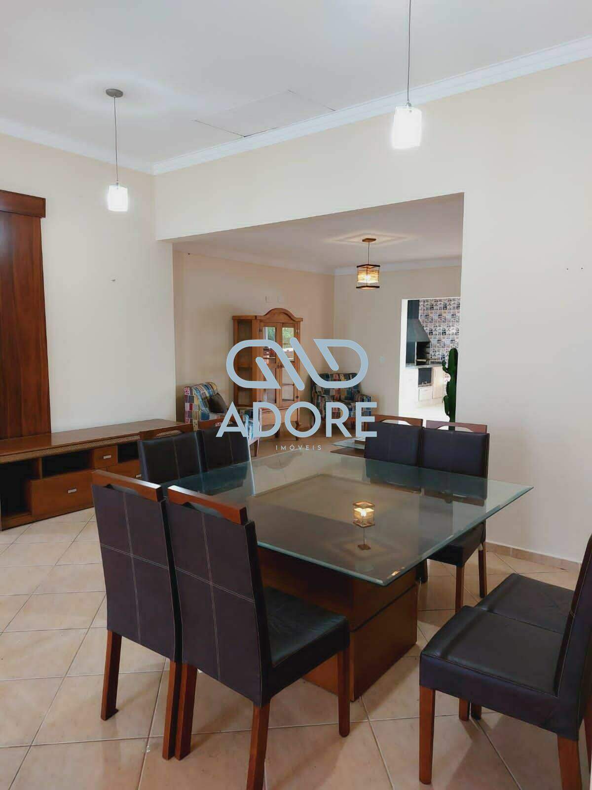 Casa de Condomínio para aluguel no Parque Village Castelo: 