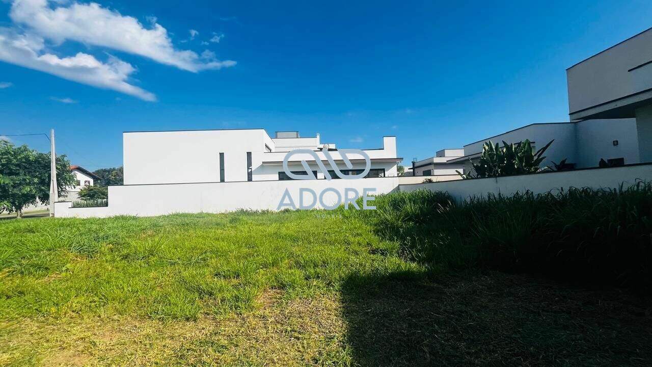 Terreno à venda no Condomínio Saint Paul: 