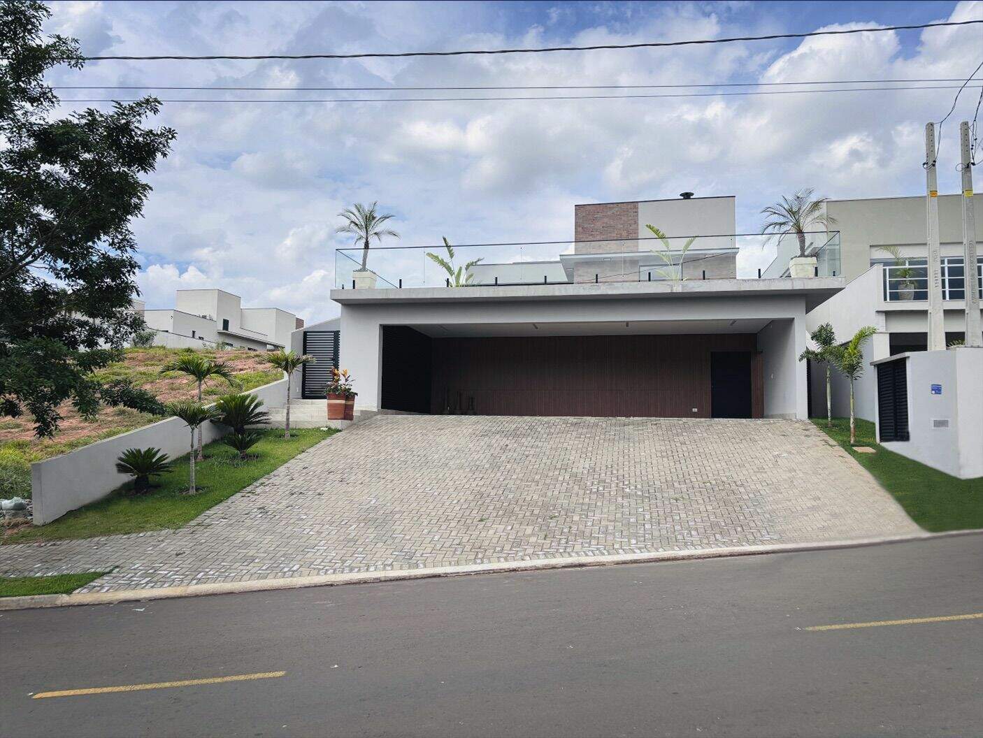 Casa de Condomínio para aluguel no Condomínio Portal dos Bandeirantes: 