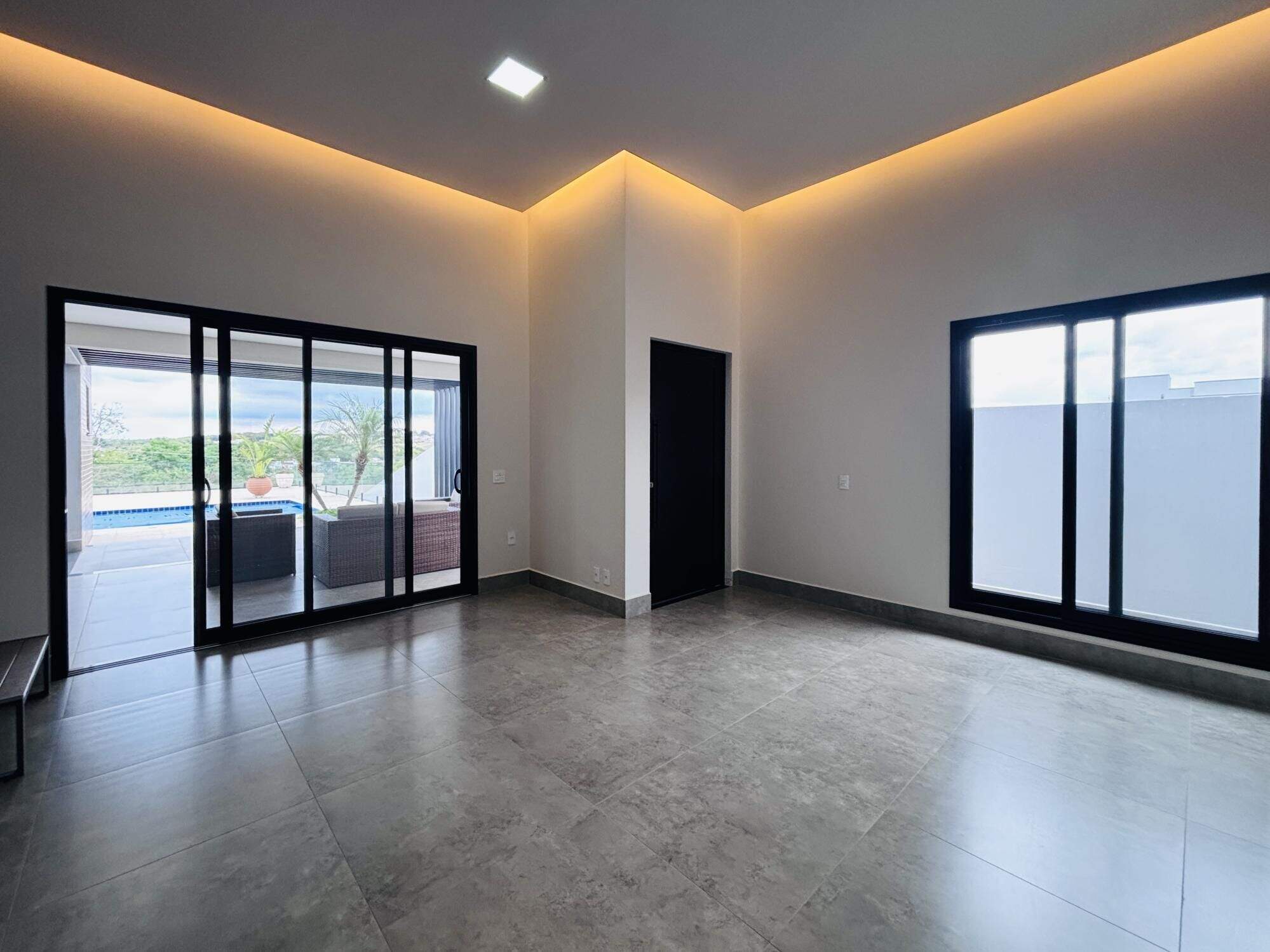 Casa de Condomínio para aluguel no Condomínio Portal dos Bandeirantes: 