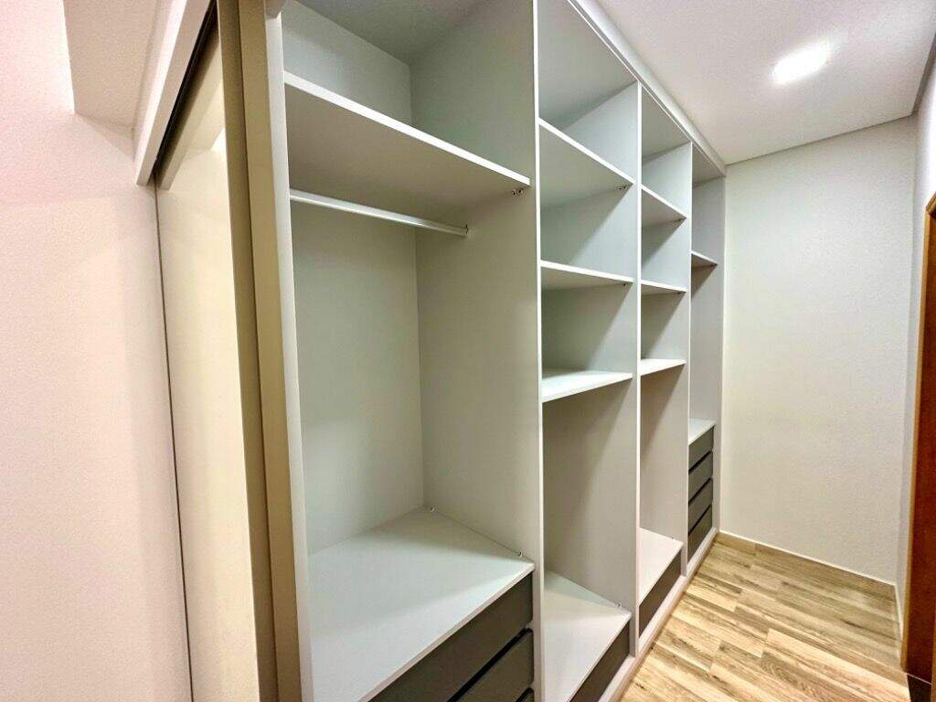 Casa de Condomínio para aluguel no Condominio Jardim Guarujá: 