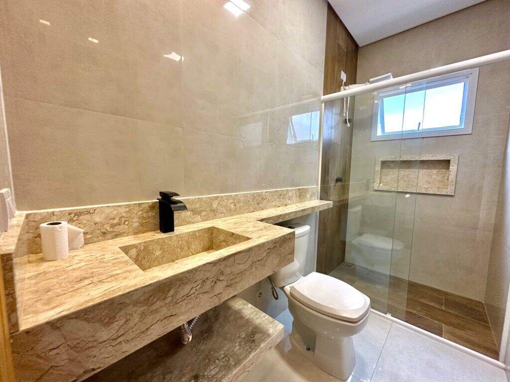 Casa de Condomínio para aluguel no Condominio Jardim Guarujá: 