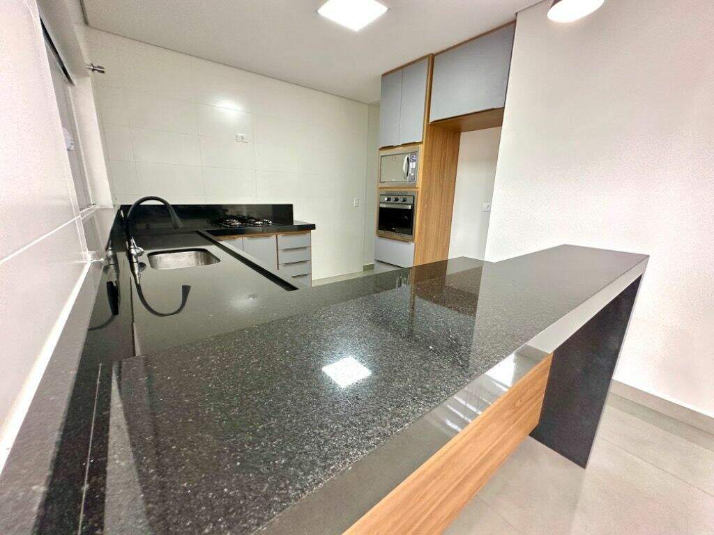Casa de Condomínio para aluguel no Condominio Jardim Guarujá: 
